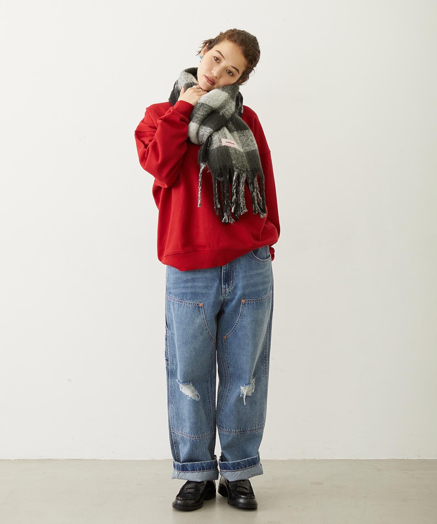 DOUBLE KNEE DISTRESSED DENIM PANTS