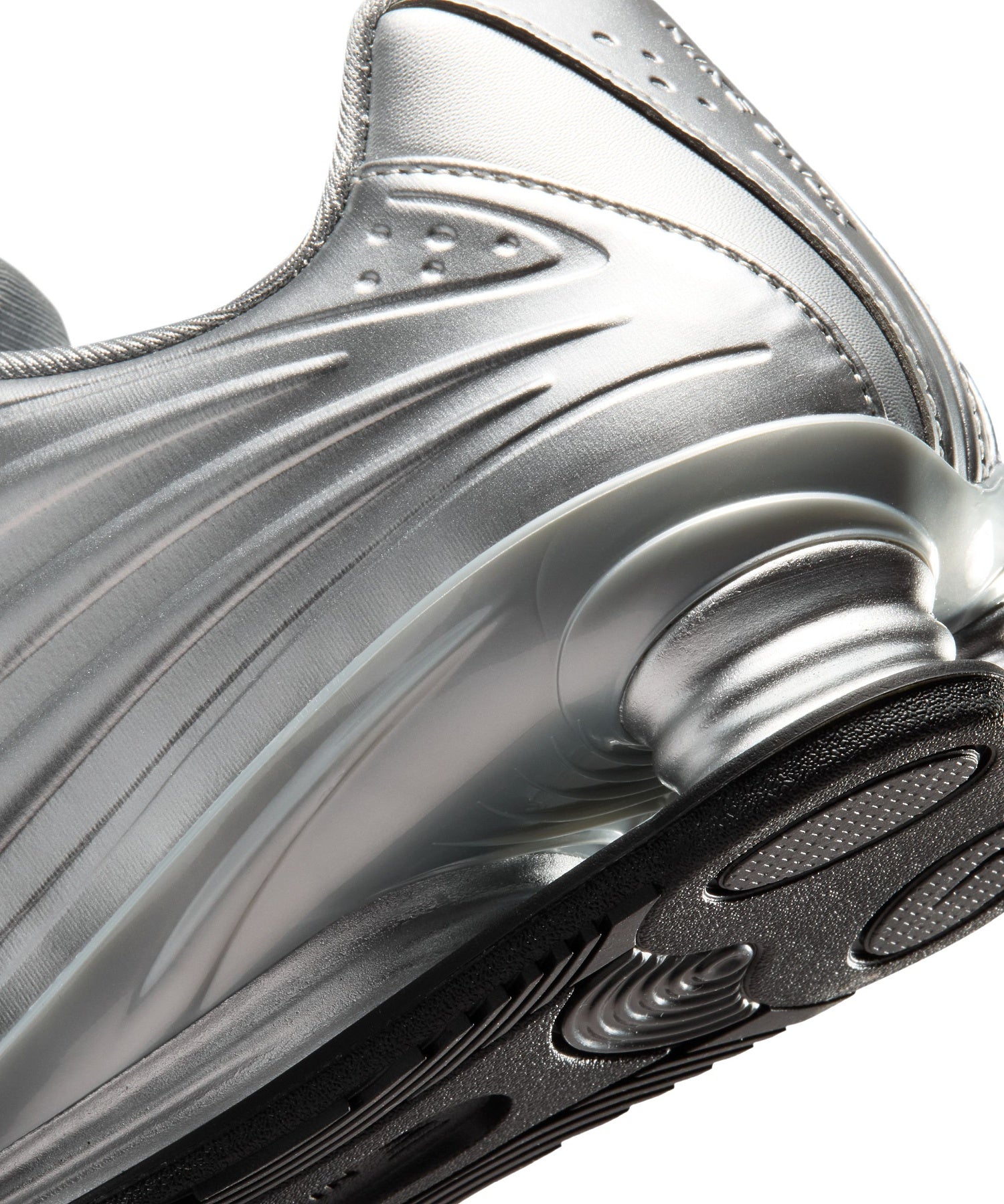 NIKE/ナイキ/W SHOX Z IO7843-002