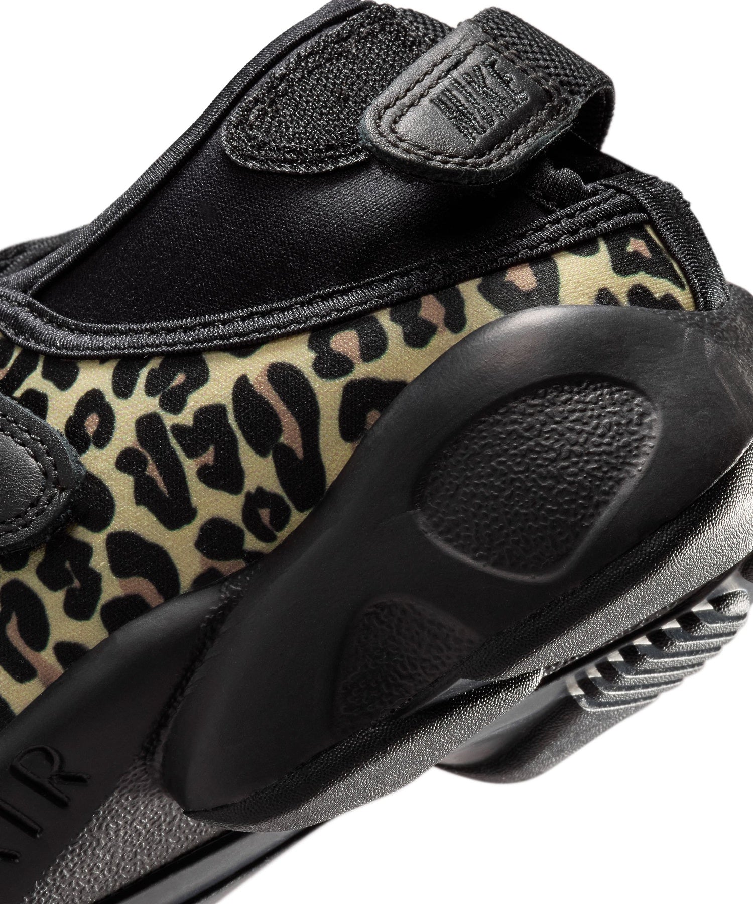 NIKE/ナイキ/W AIR RIFT IR5696-010