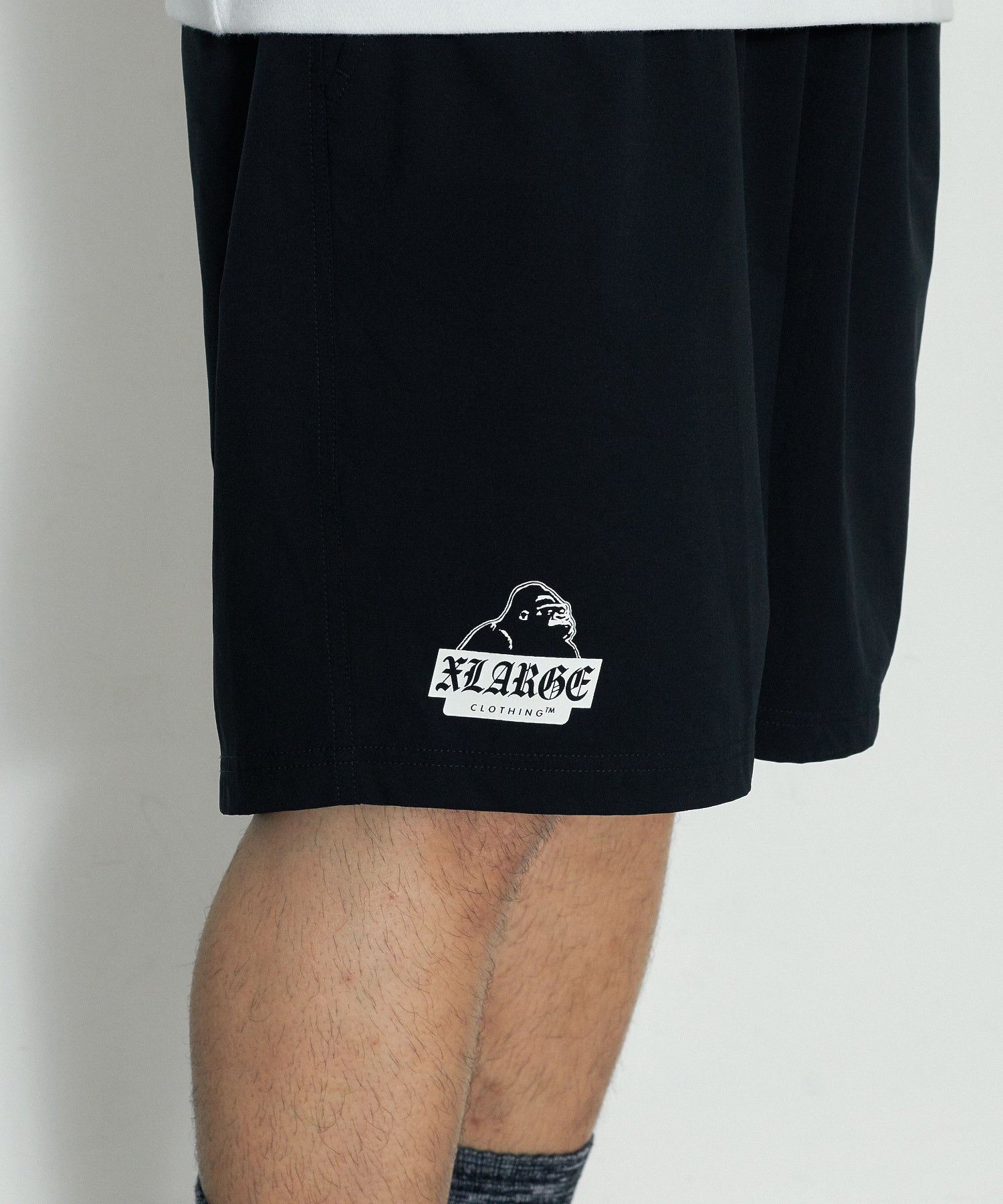 XLARGE×NEW ERA PERFORMANCE UTILITY SHORTS
