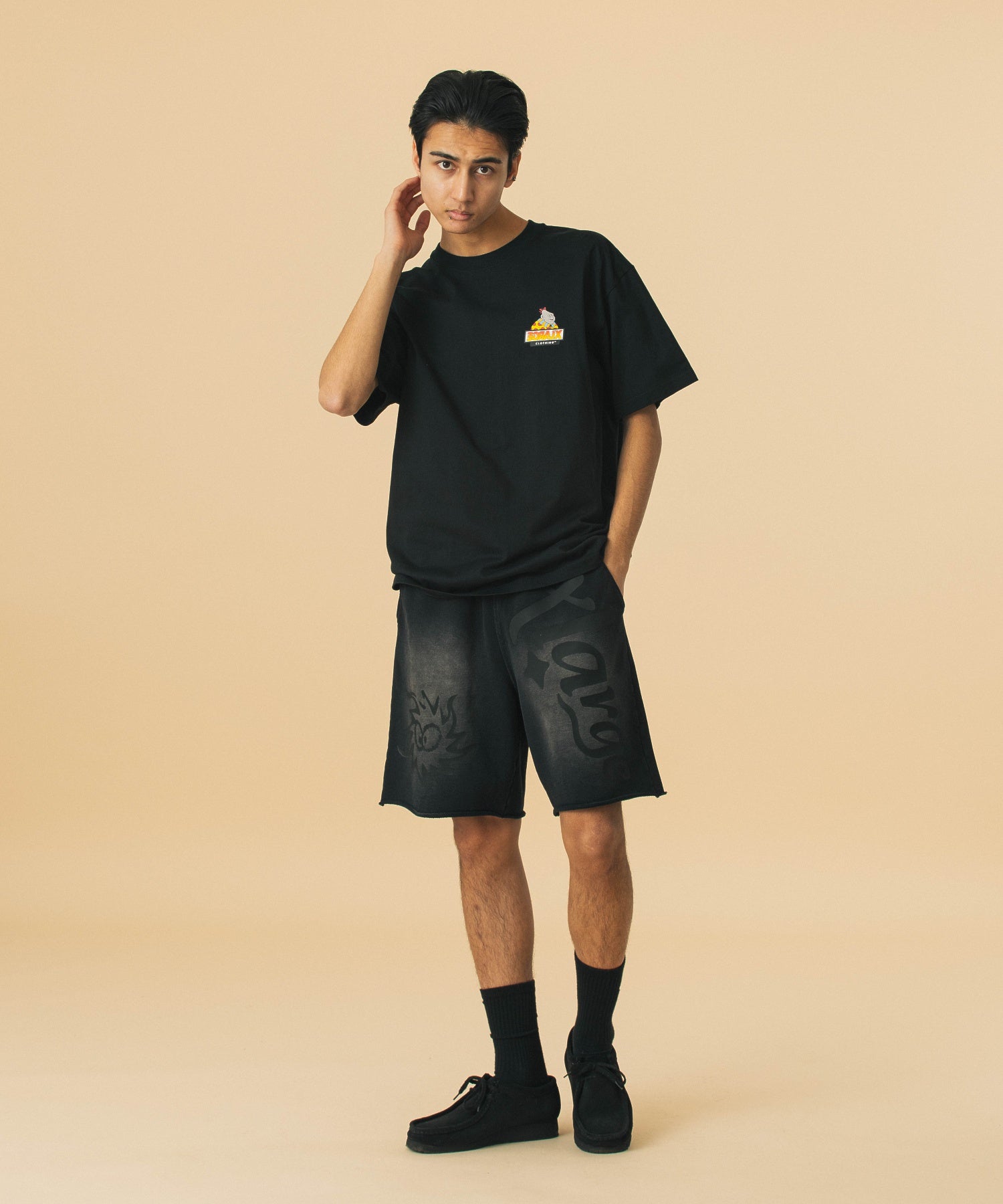 COMMUNITY SPIRIT SWEAT SHORT PANTS