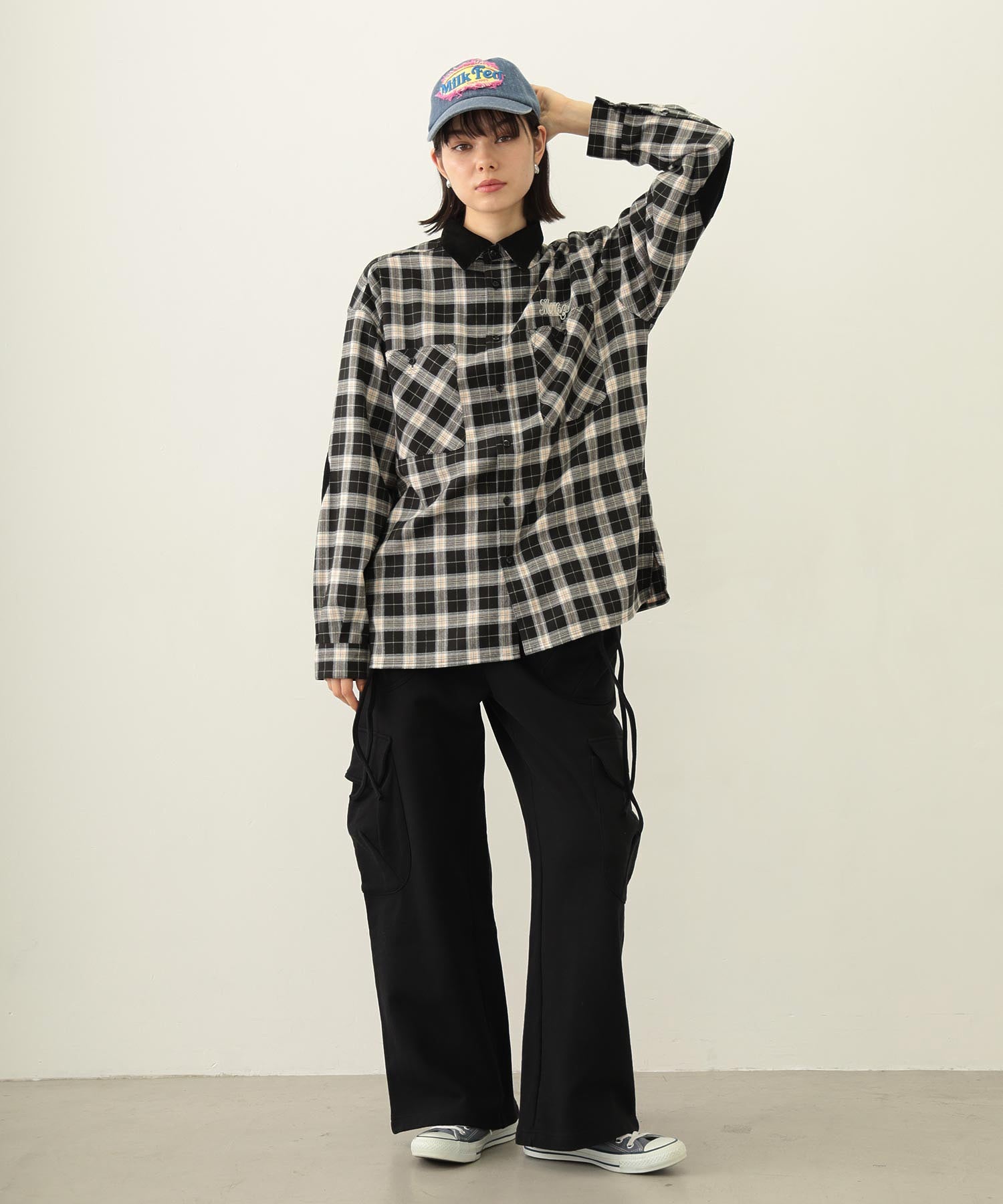 GATHERED POCKET SWEAT CARGO PANTS