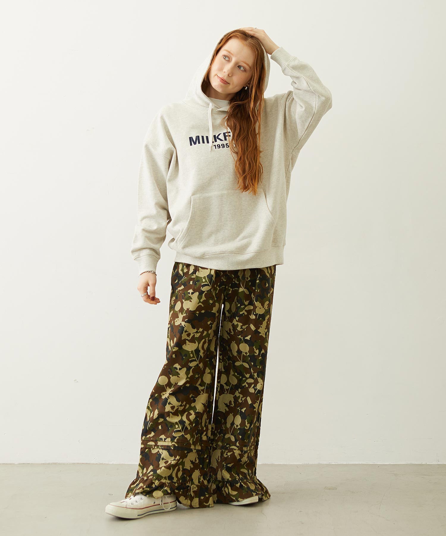 STENCIL LOGO SWEAT HOODIE