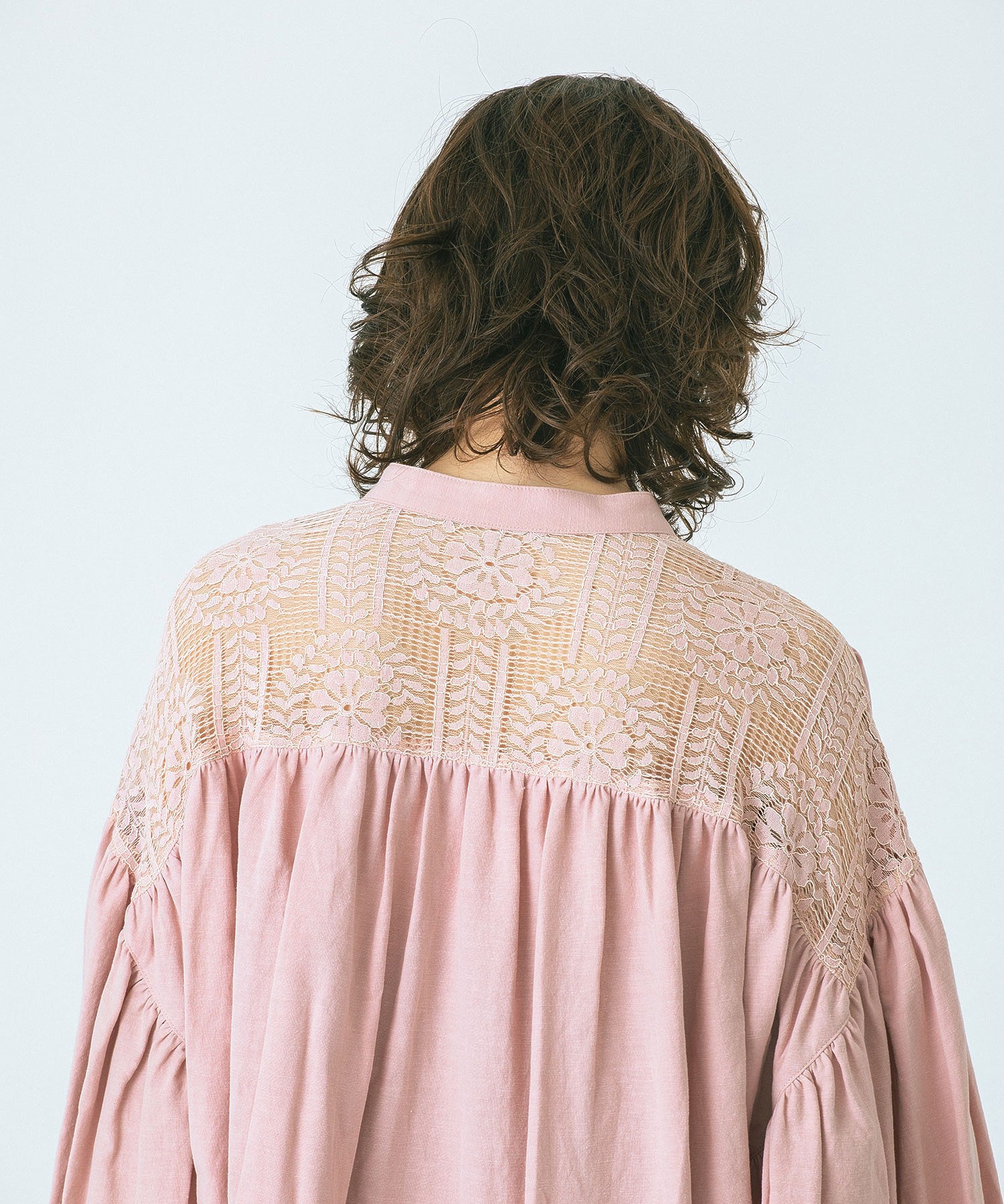 GENE HEAVENS/LACE YORK RUFFLE SHIRT