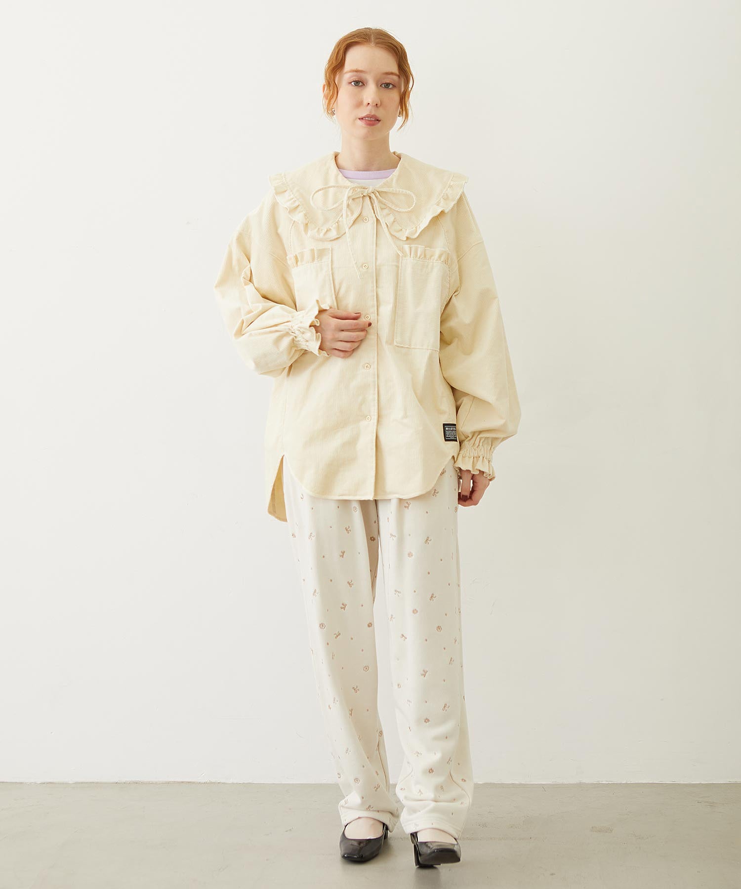 BIG COLLAR CORDUROY SHIRT