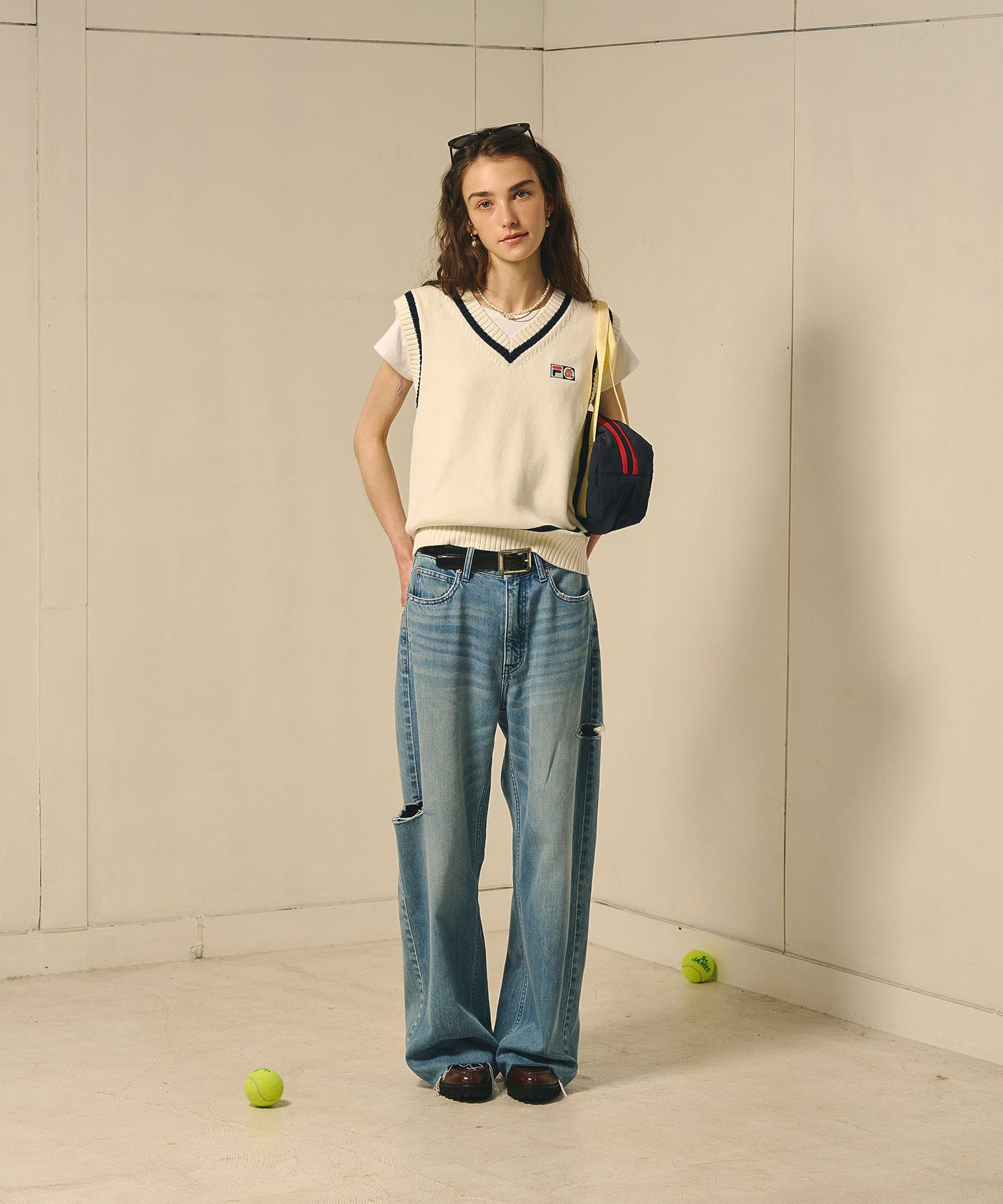 FILAⅹROSEBUD V-NECK VEST