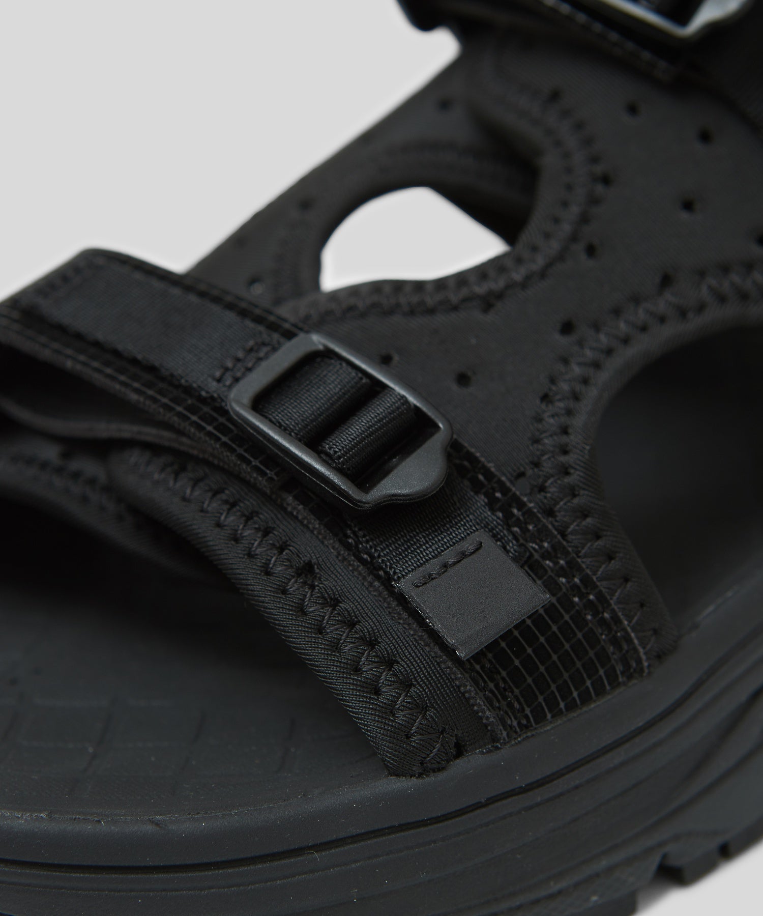 WHITE MOUNTAINEERING/ホワイトマウンテニアリング/X rig footwear kuruka 2.0 WM2671821 BLK