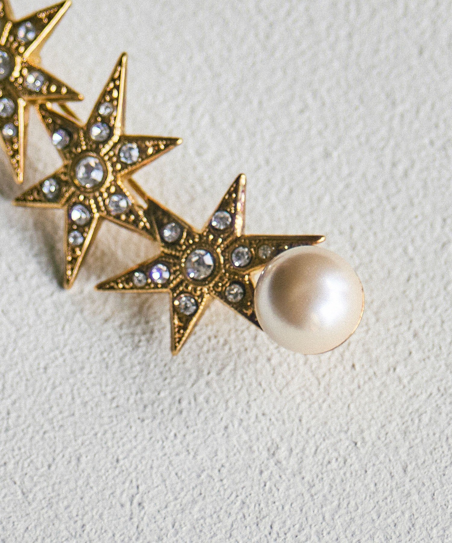ADER.bijoux/STAR PEARL BROOCH