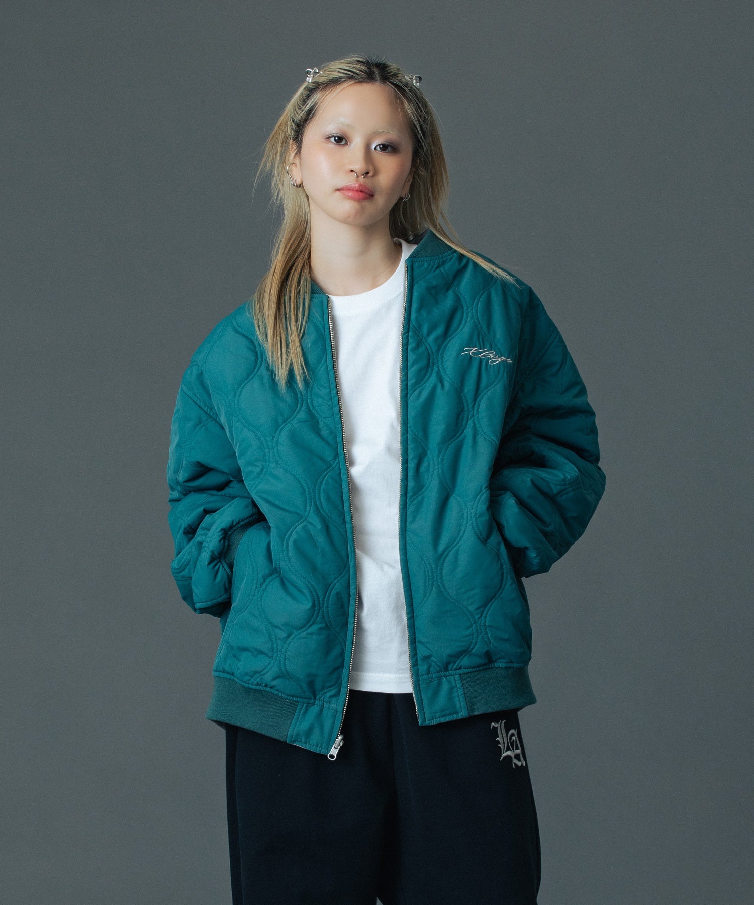 MODEL 身長167cm / 着用サイズ：Lサイズ