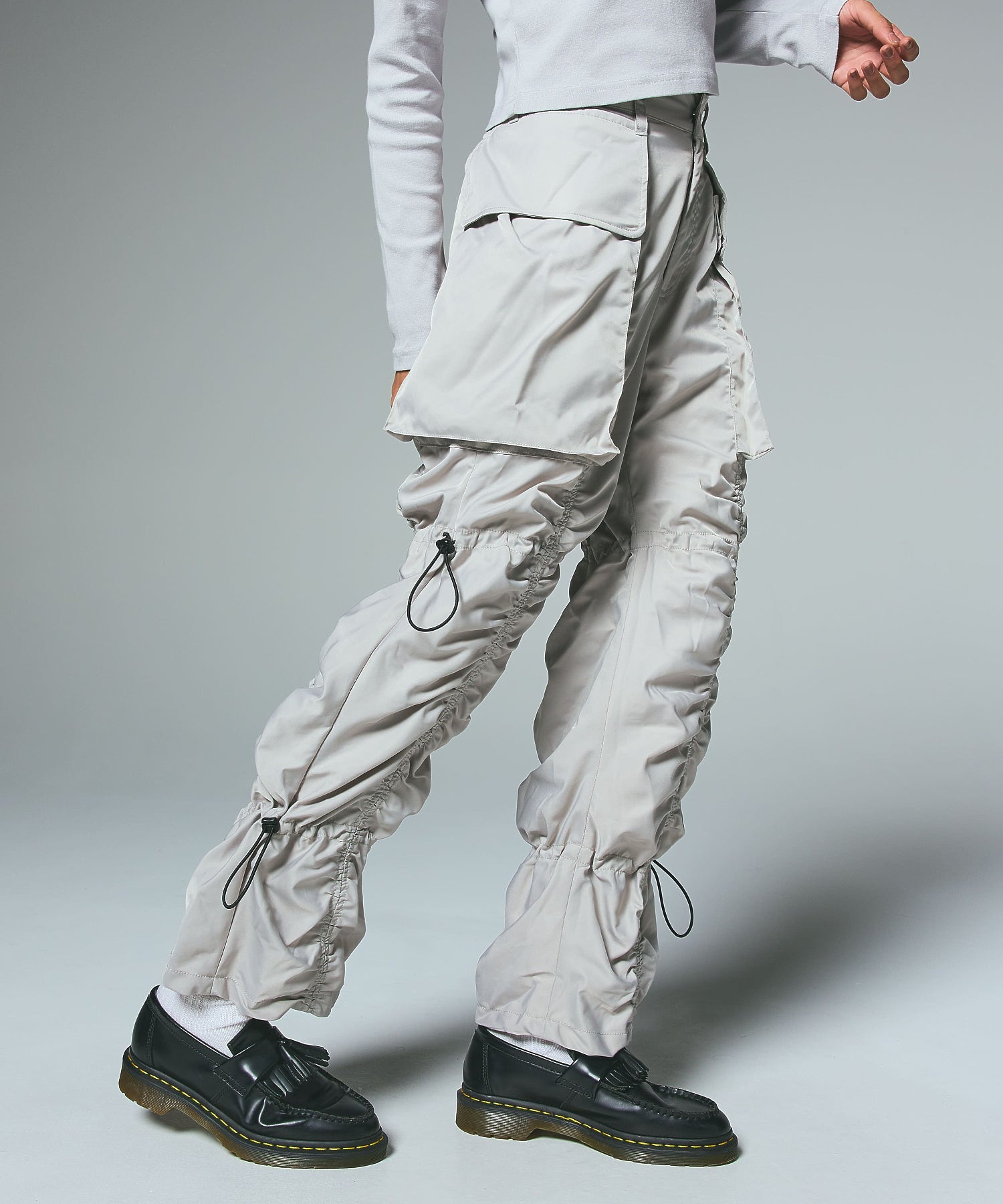 OVERSIZED POCKET PANTS