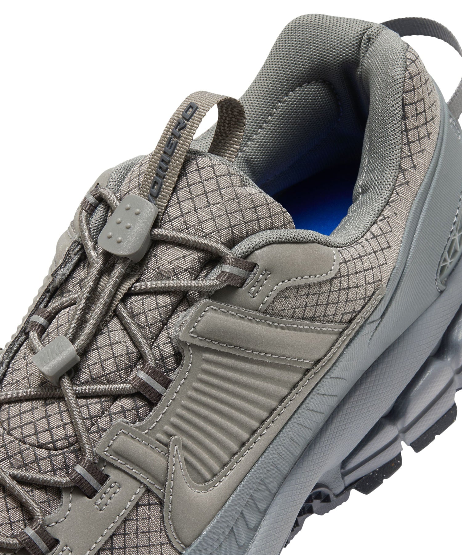 NIKE/ナイキ/Nike Zoom Vomero Roam HV6901-001