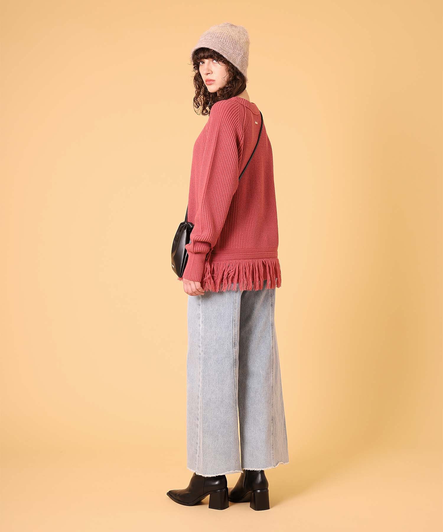 オーバーサイズフリンジニットプルオーバー