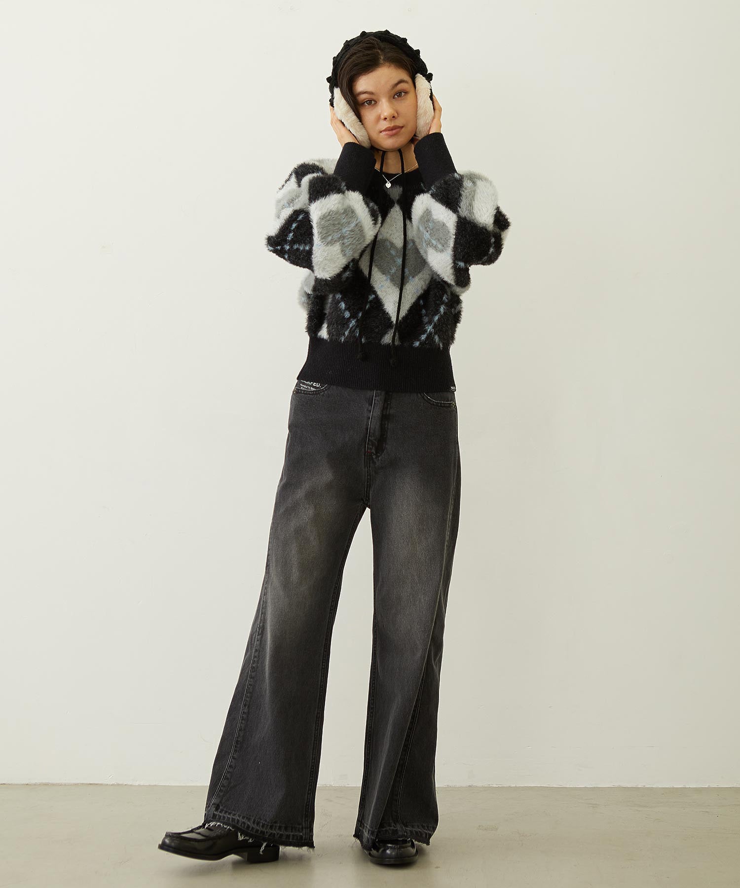 HEART ARGYLE KNIT TOP