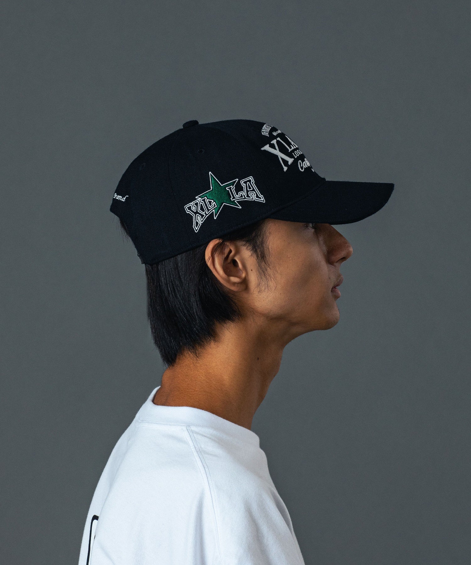 CLASSIC SNAPBACK CAP