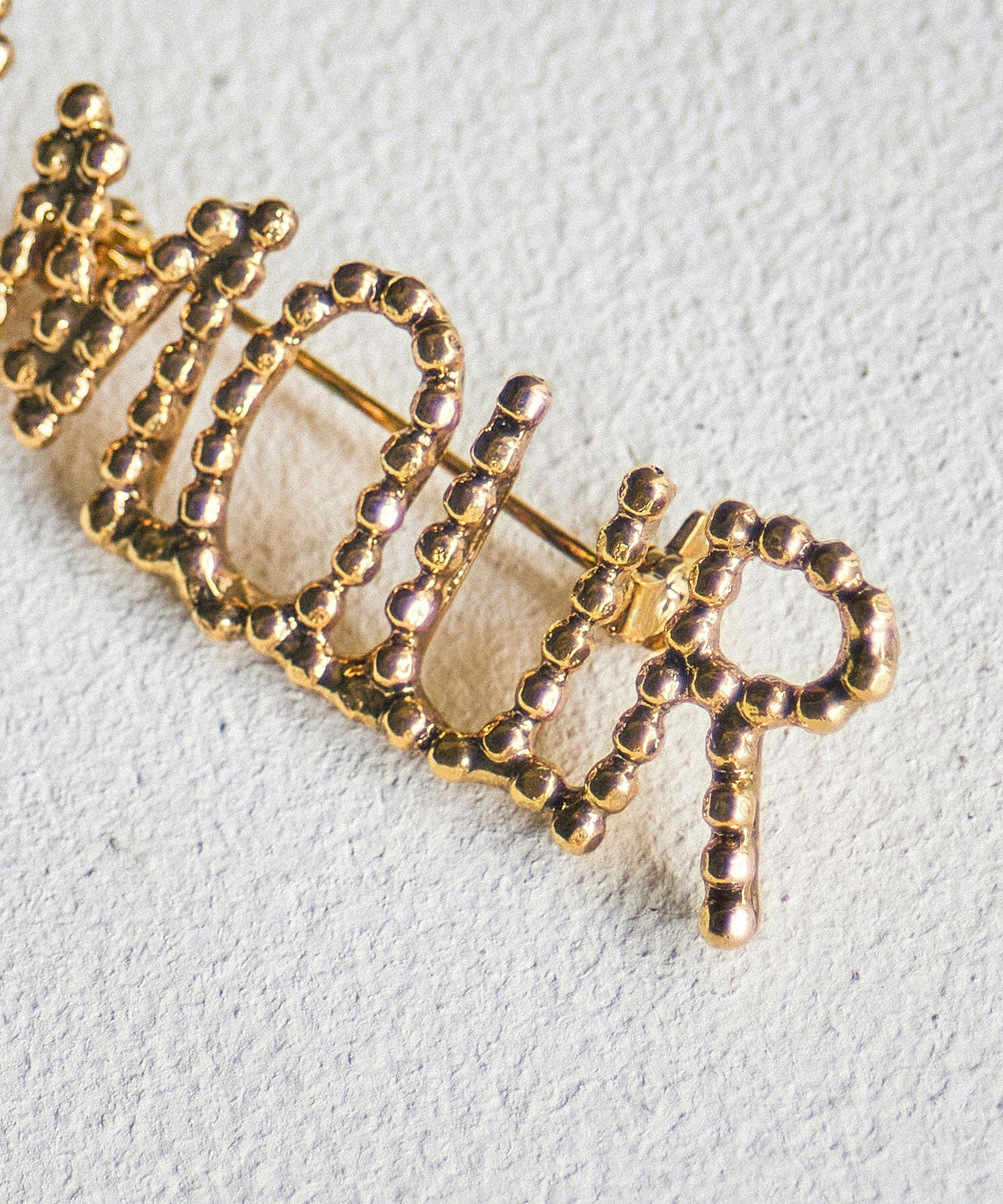 ADER.bijoux/CUTSTEEL AMOUR BROOCH