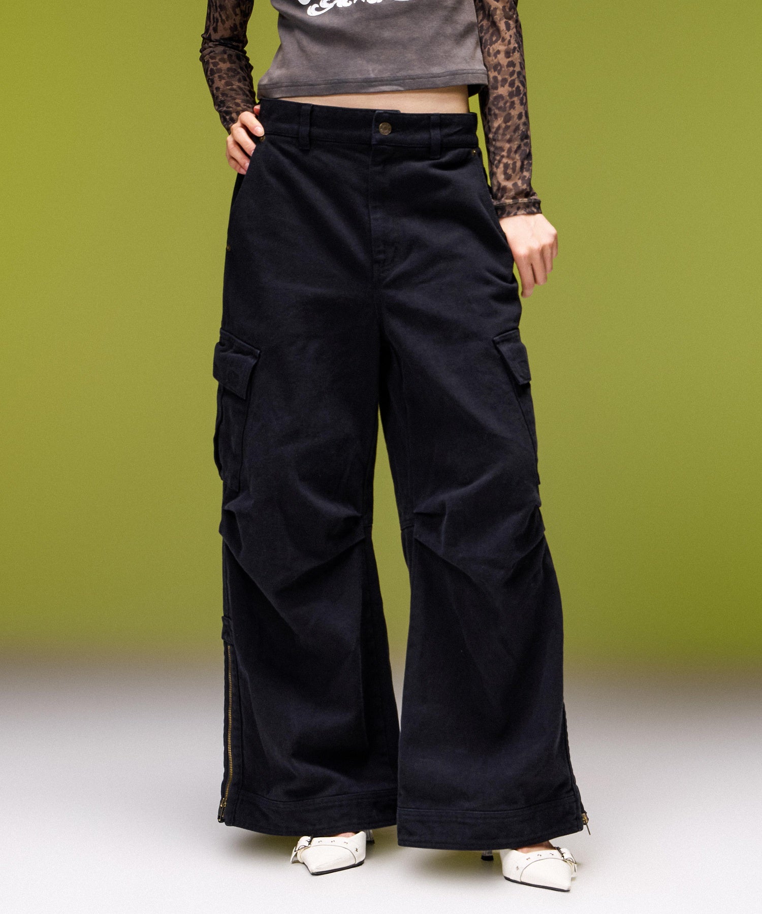 FADED WIDE LEG FLARE CARGO PANTS