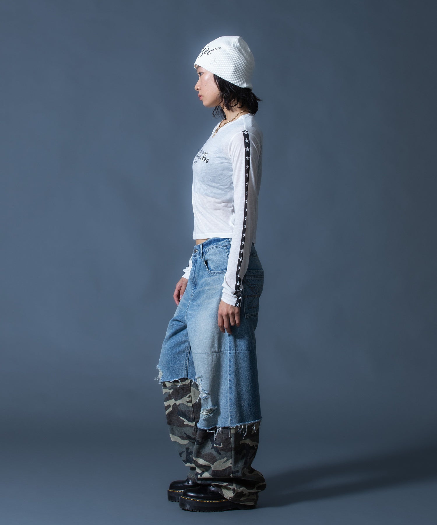 STAR STRIPED SLEEVE SHEER L/S TOP