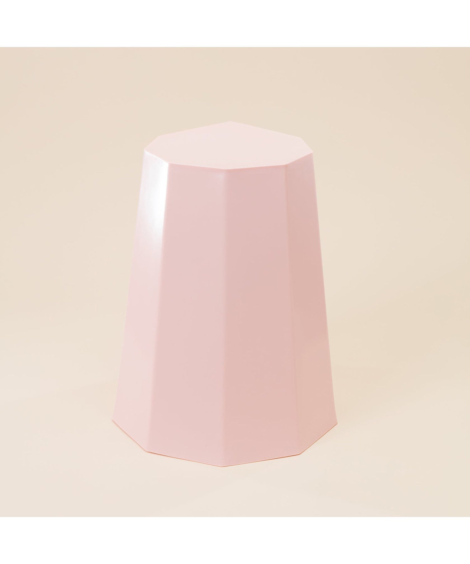 Arnold Circus Stool / Martino Gamper
