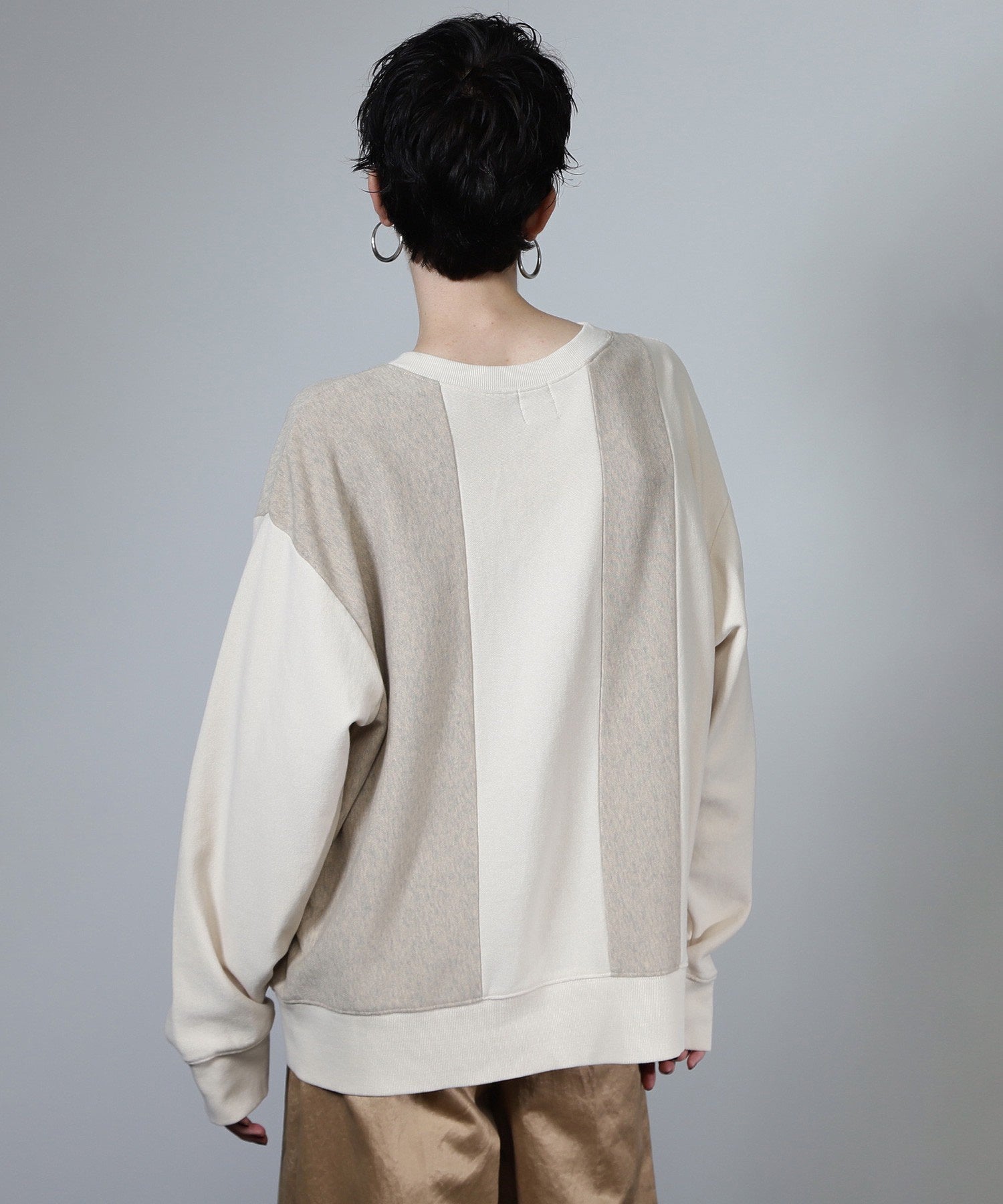 ヴィンテージロゴリメイクライクトップス