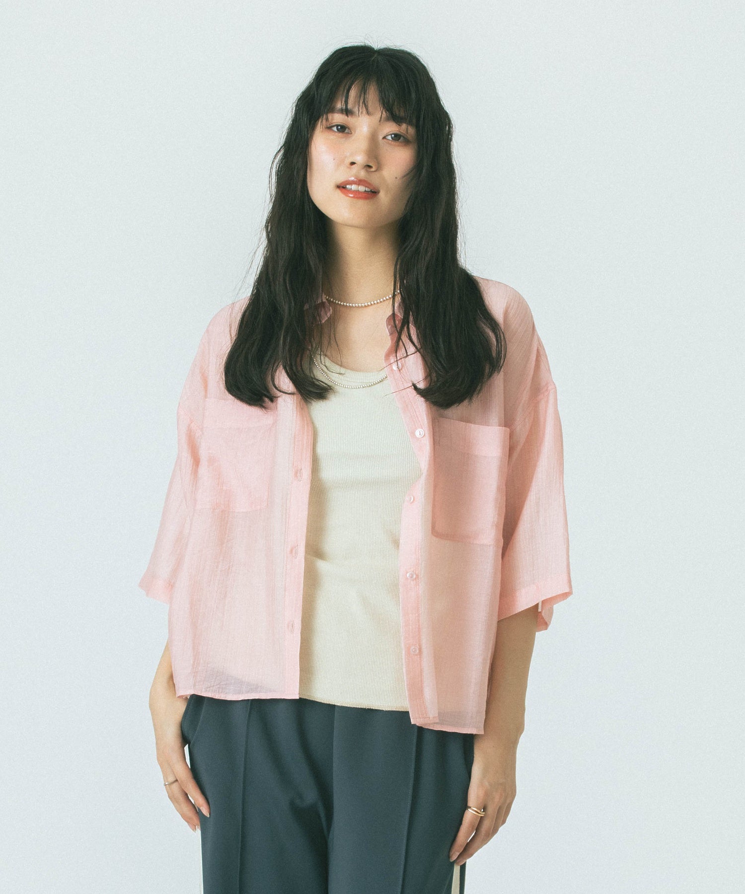【WEB・一部店舗限定】CROPPED SHIRT