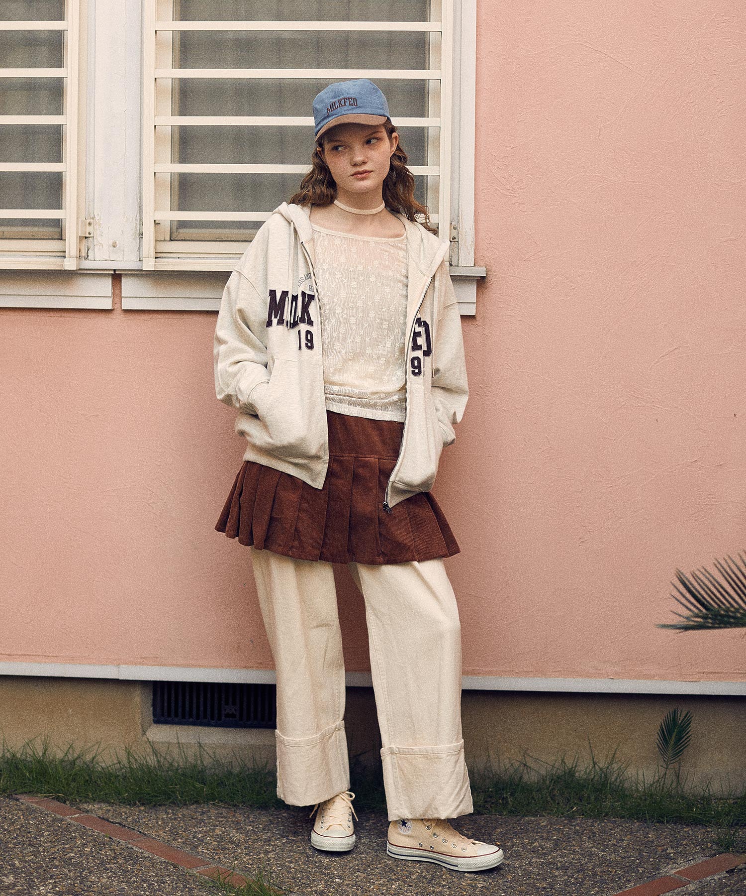 COLLEGE PATCH ZIP UP HOODIE