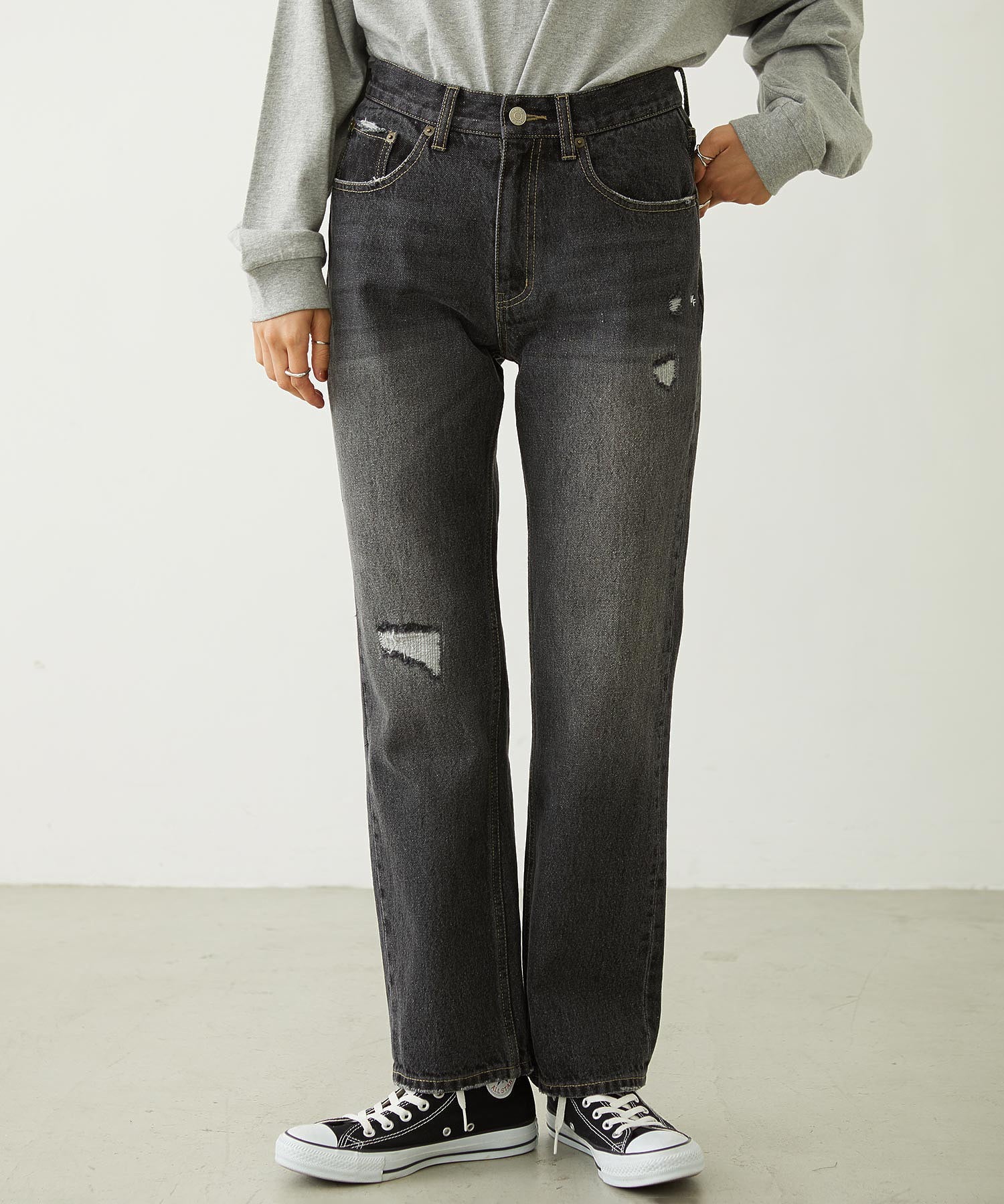 REPAIR DETAIL DENIM PANTS