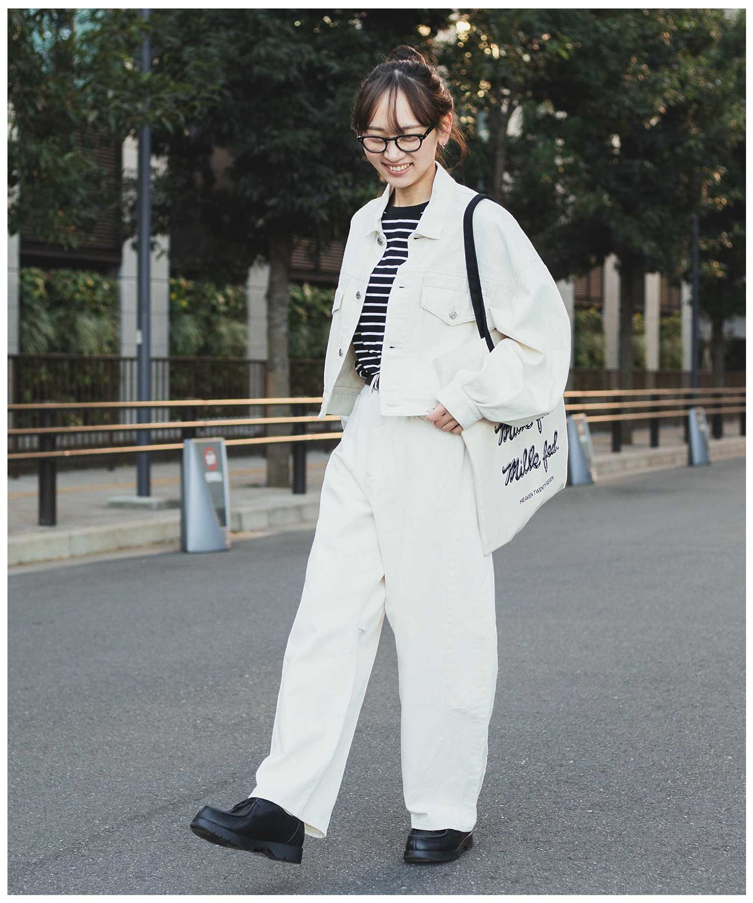 WIDE LEG DENIM PANTS