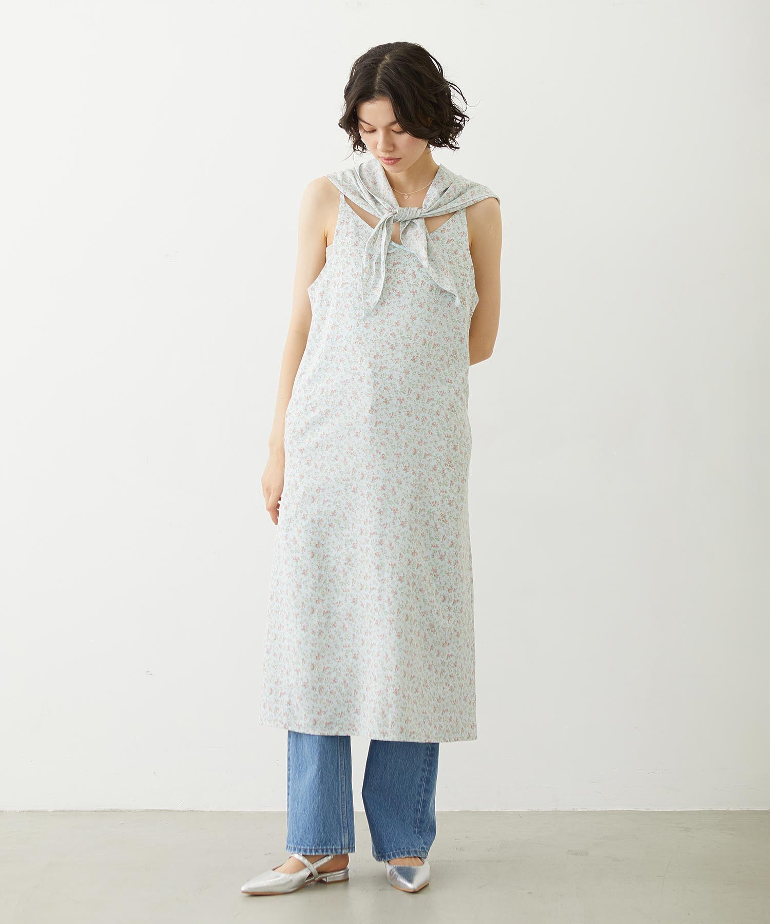 FLORAL CAMISOLE DRESS