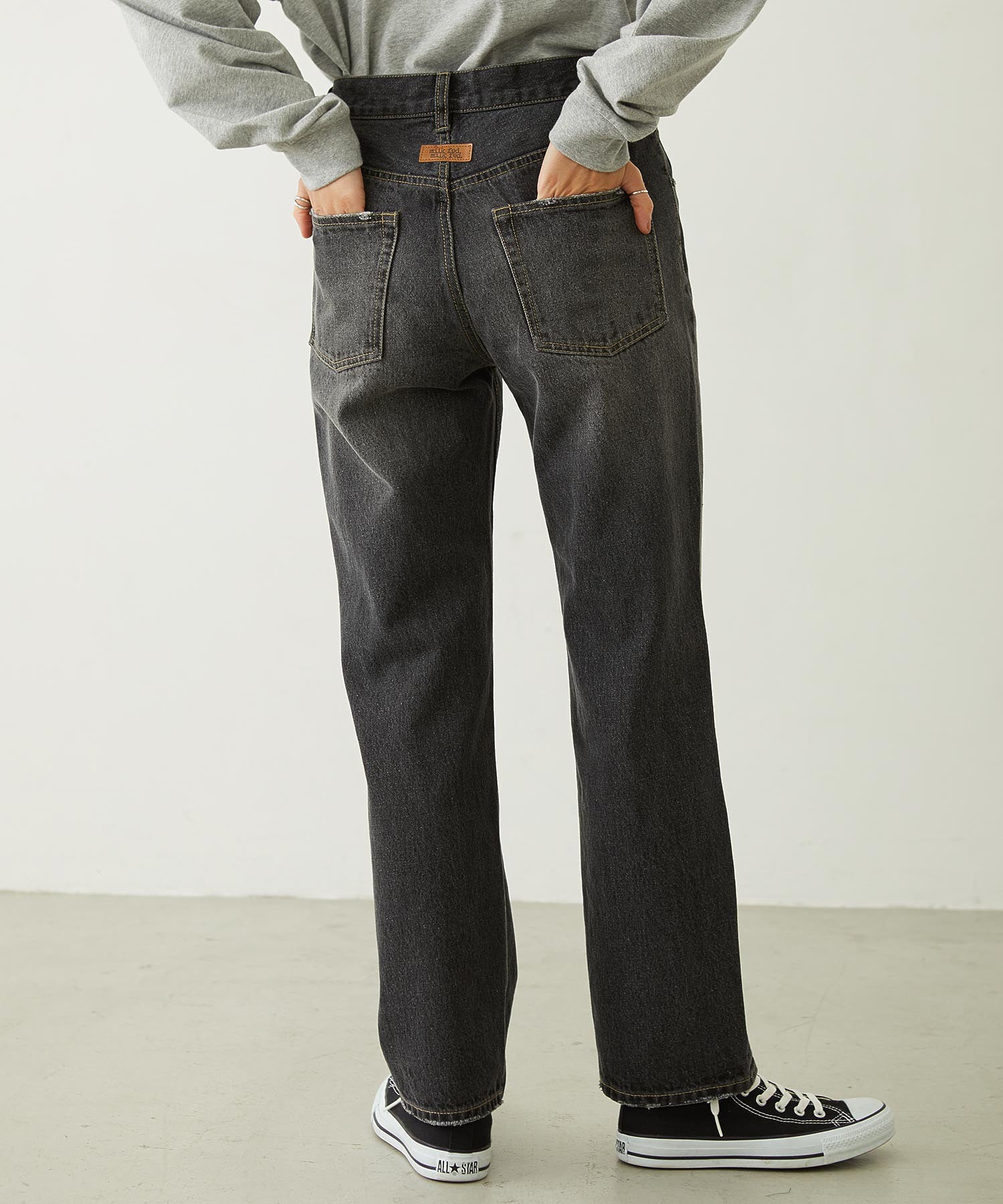 REPAIR DETAIL DENIM PANTS