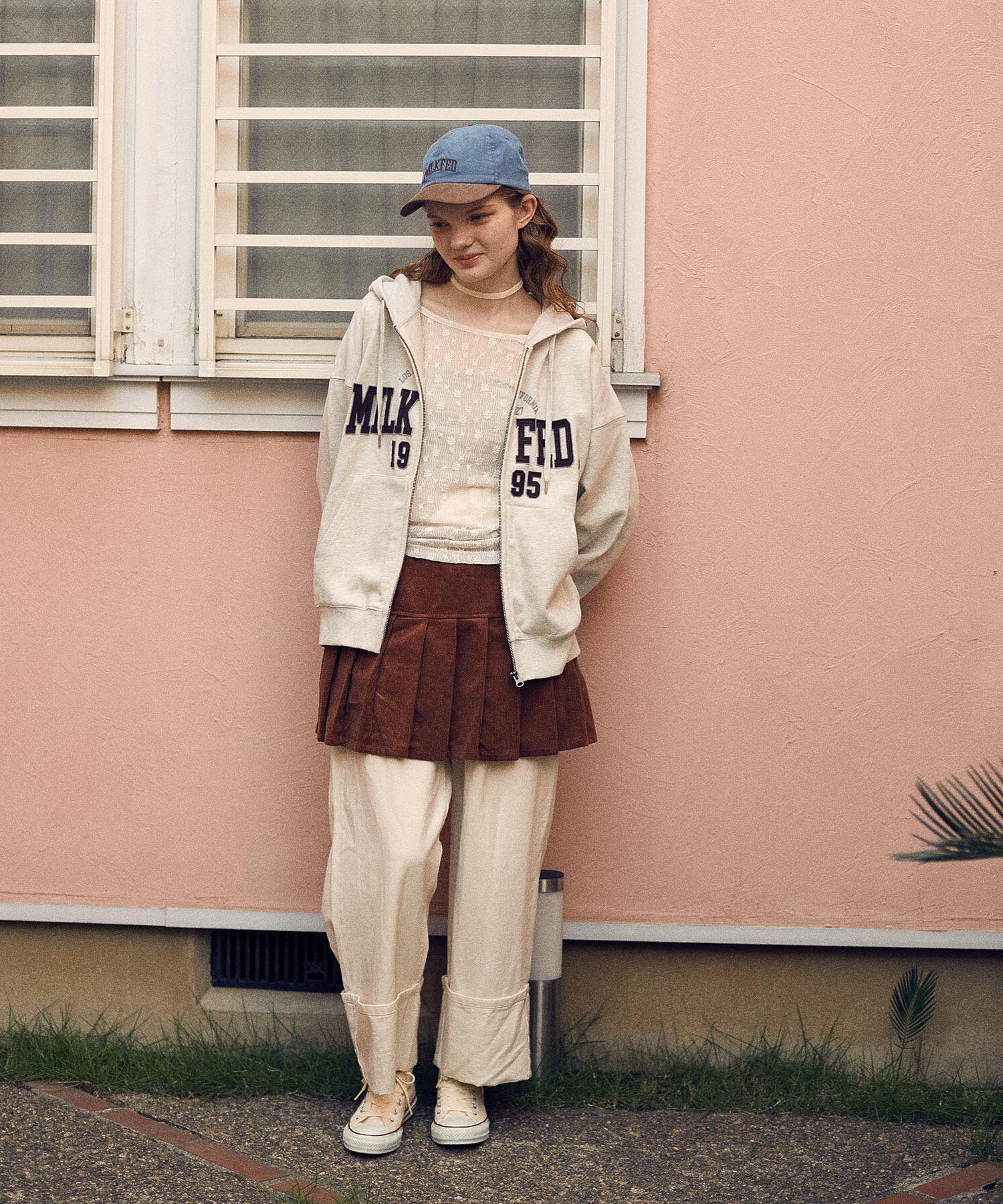 COLLEGE PATCH ZIP UP HOODIE