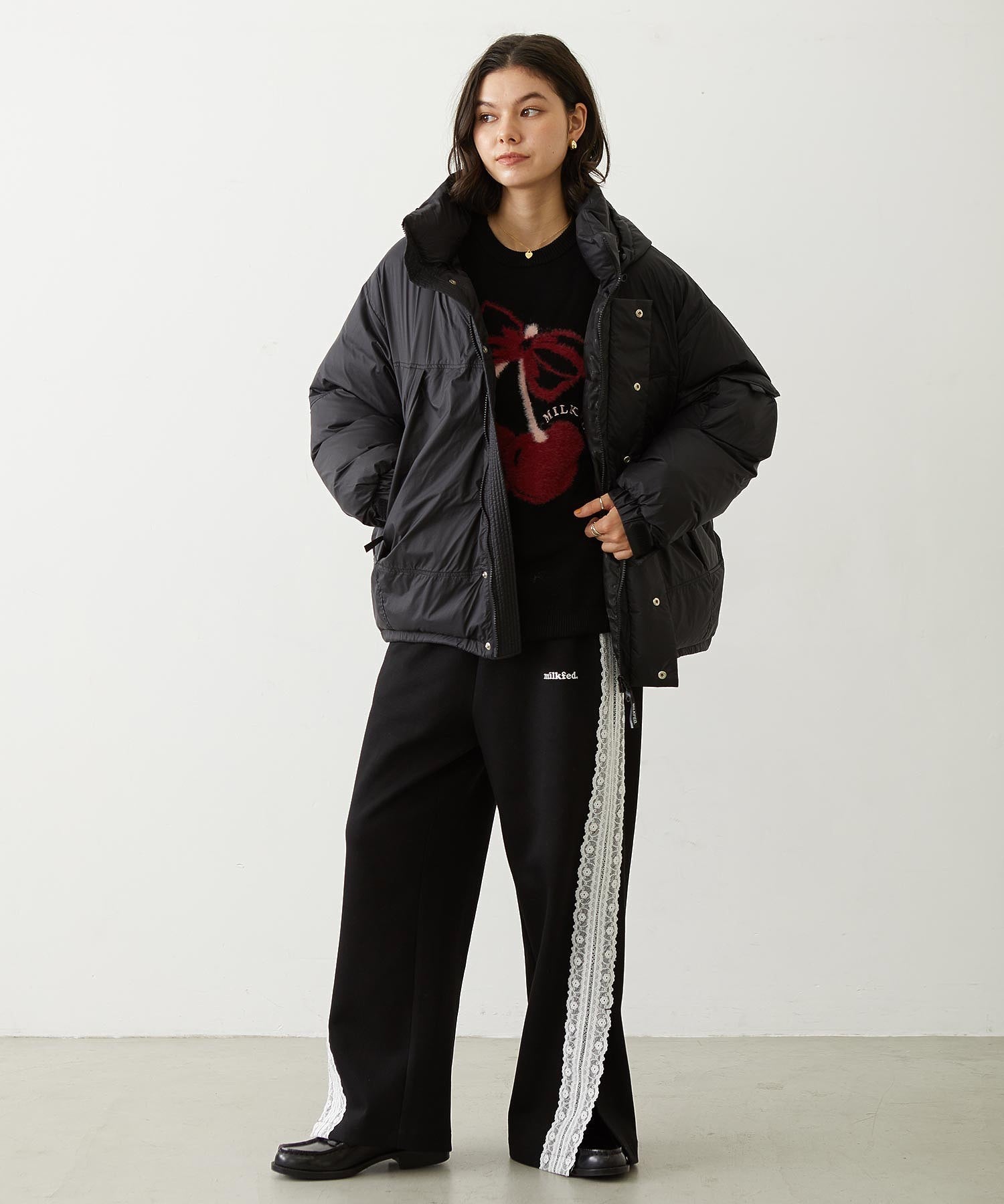 LACE LINE PANTS