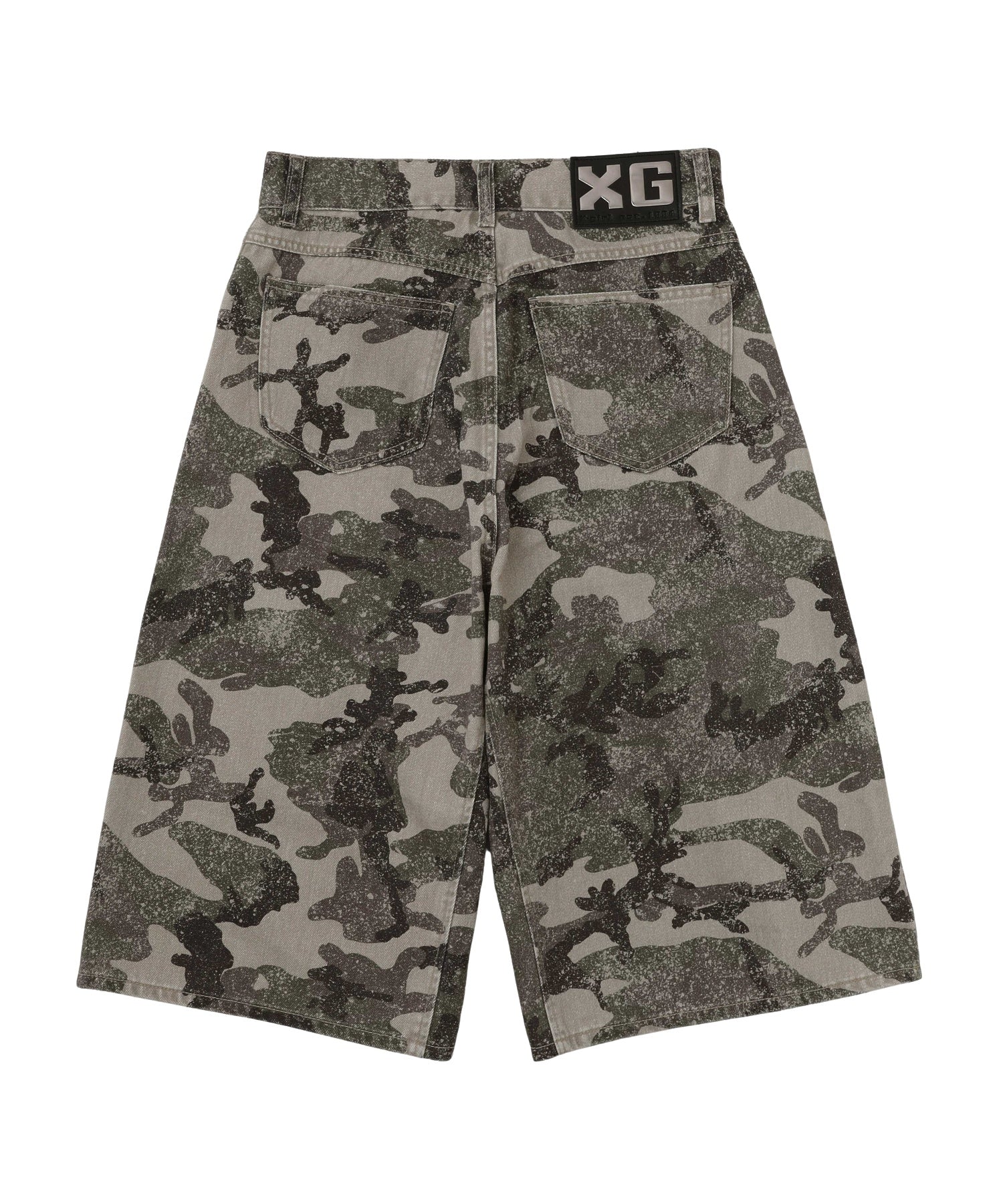 FLAP POCKET SHORTS