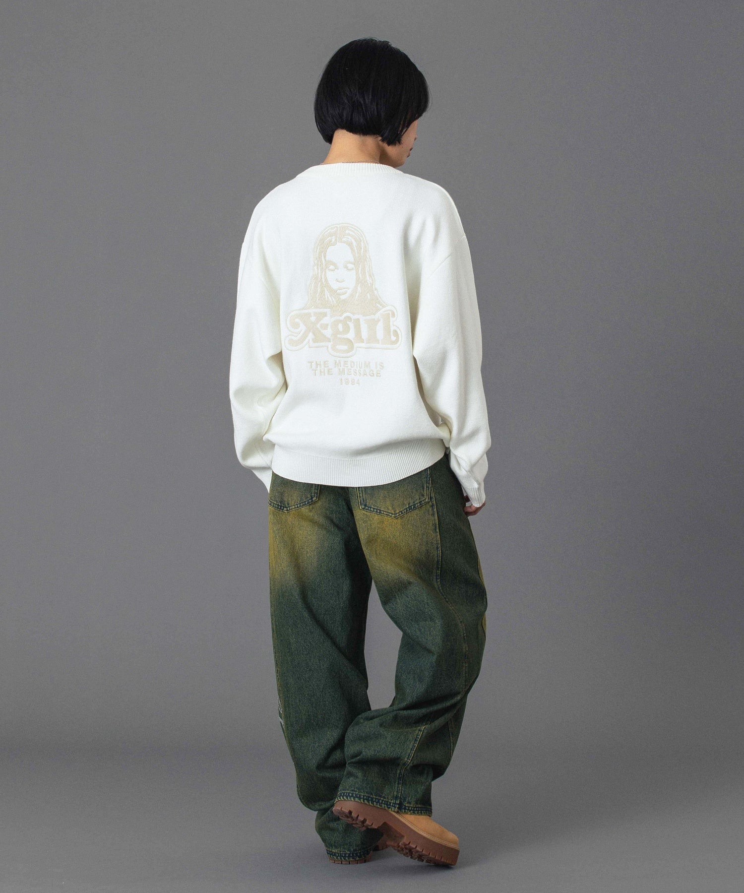 RHINESTONE LOGO LOOSE DENIM PANTS