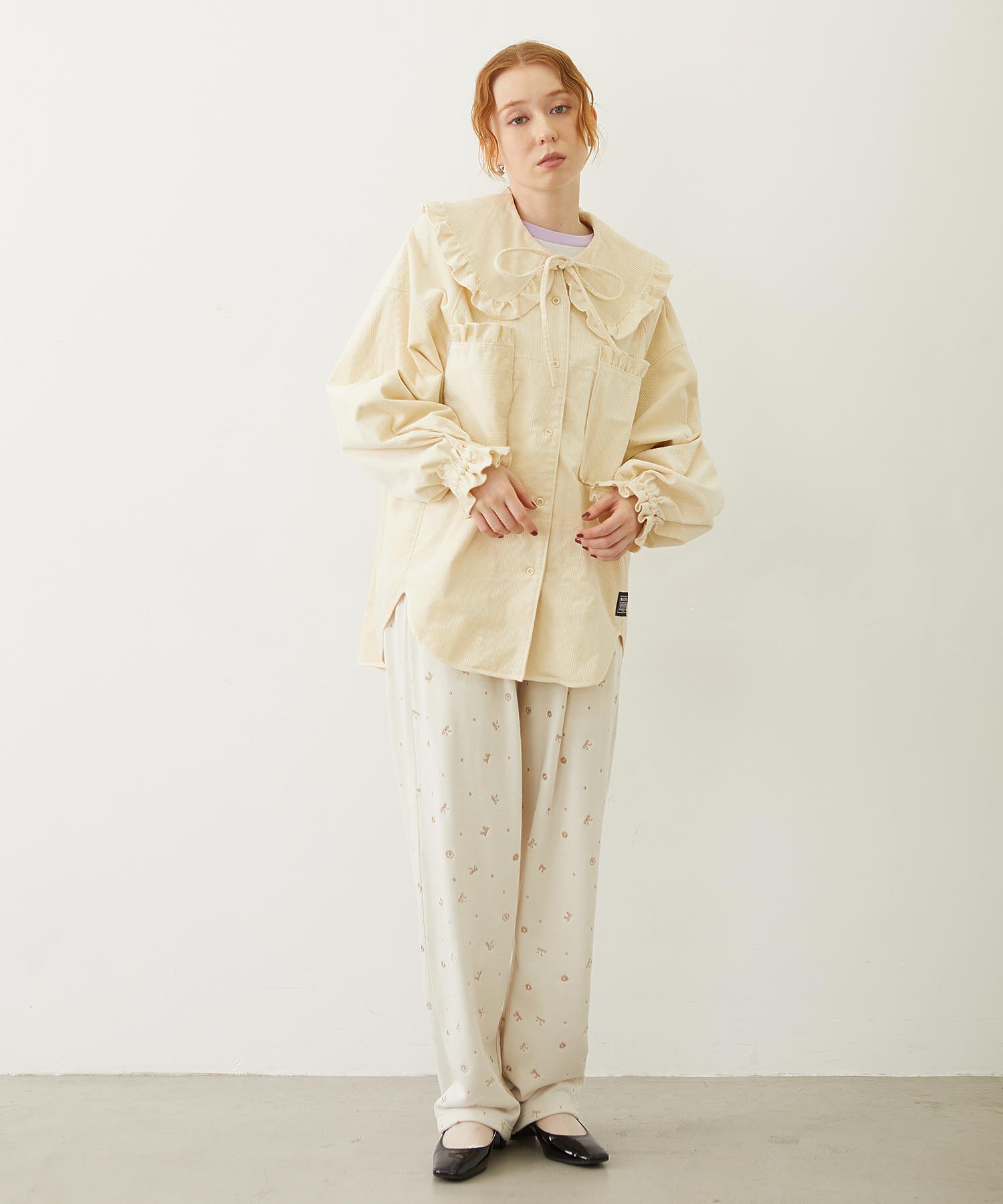 BIG COLLAR CORDUROY SHIRT