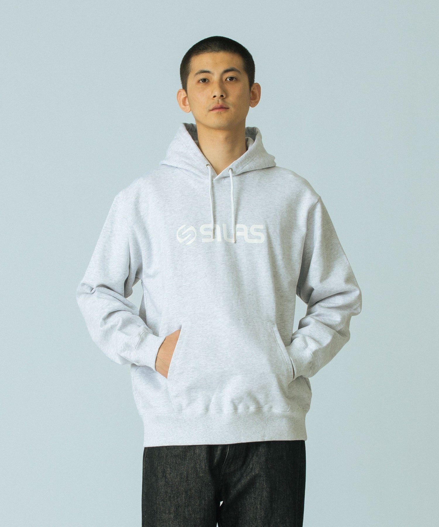 model：H183 着用サイズ：L