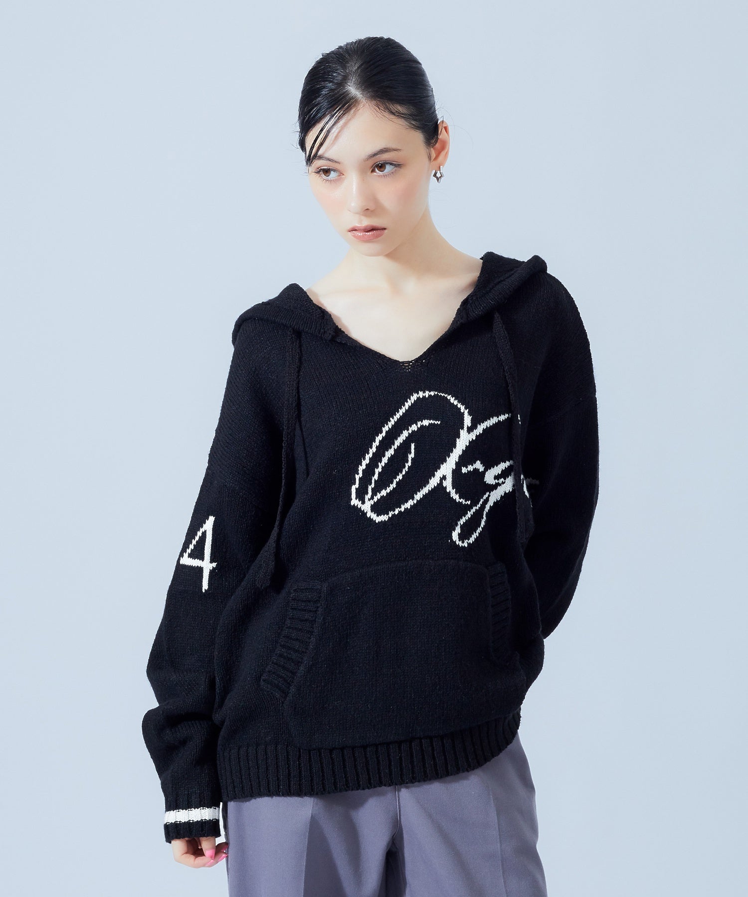 FRONT SLIT KNIT HOODIE