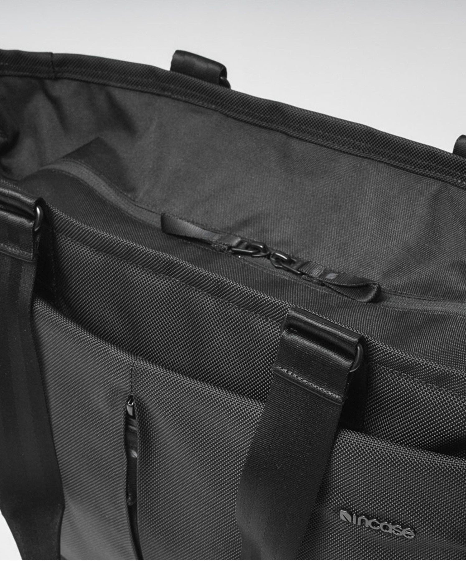 Tracks Tote