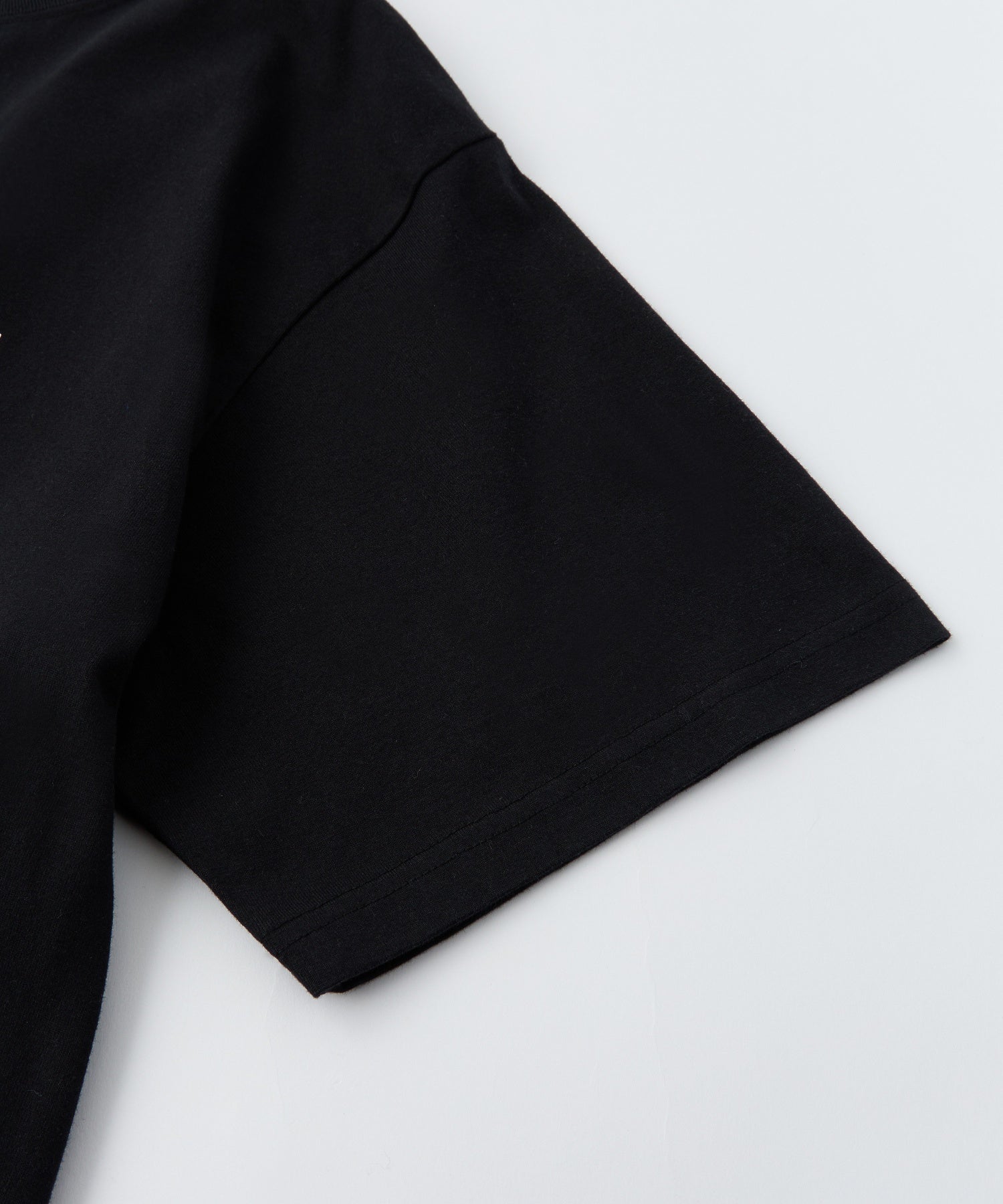 BOX LOGO AND TEXT S/S TEE