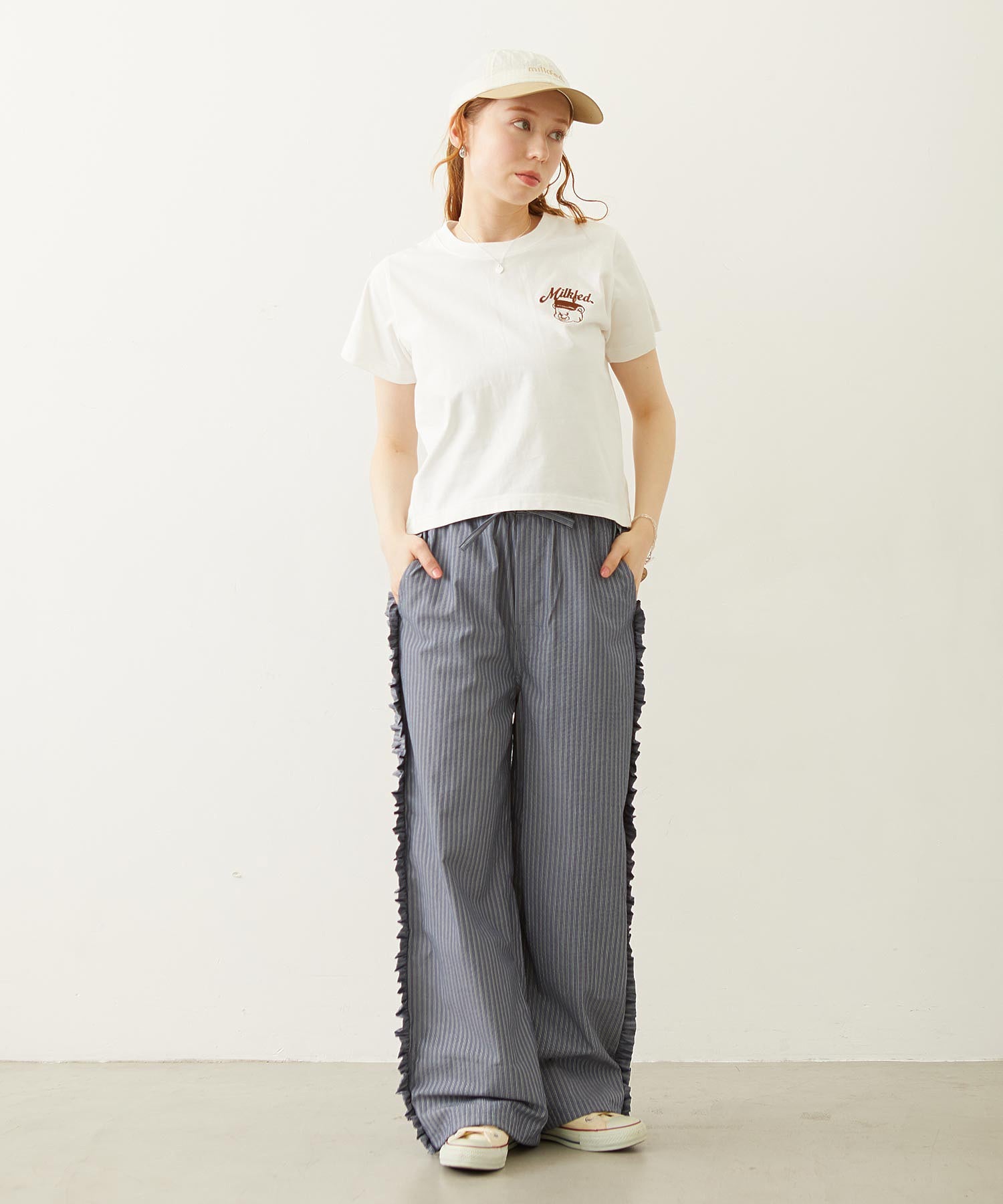 STRIPED RUFFLE PANTS