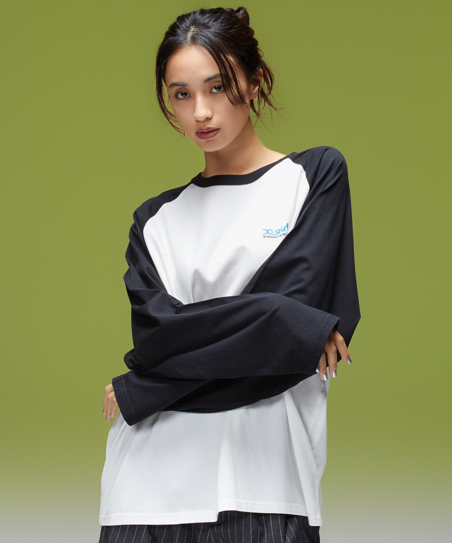 CIRCLE FACE LOGO B/B BIG TEE