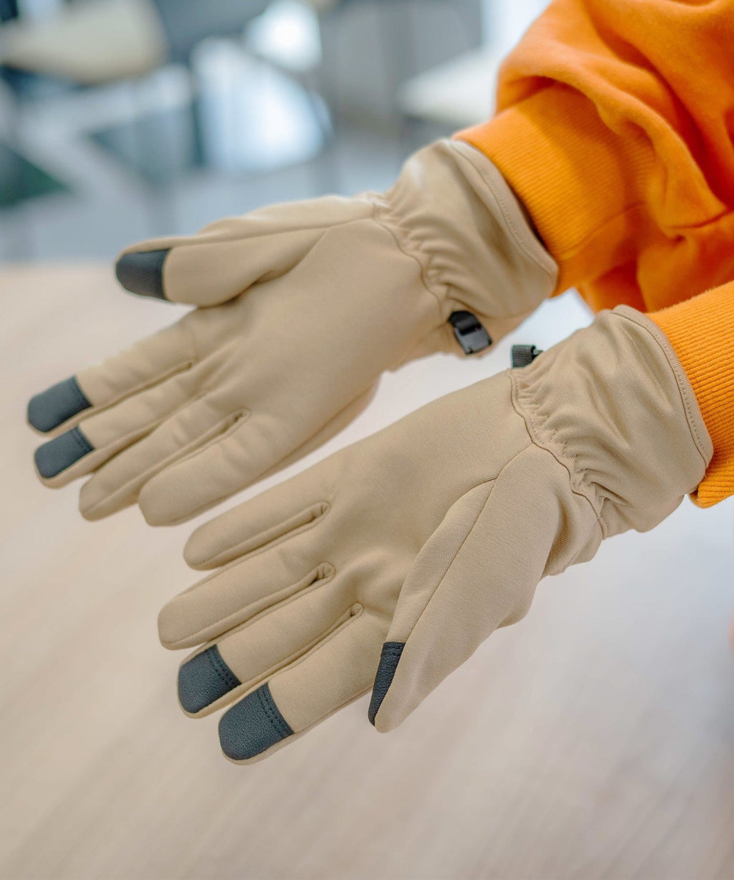 【KiU】WP COVER GLOVE