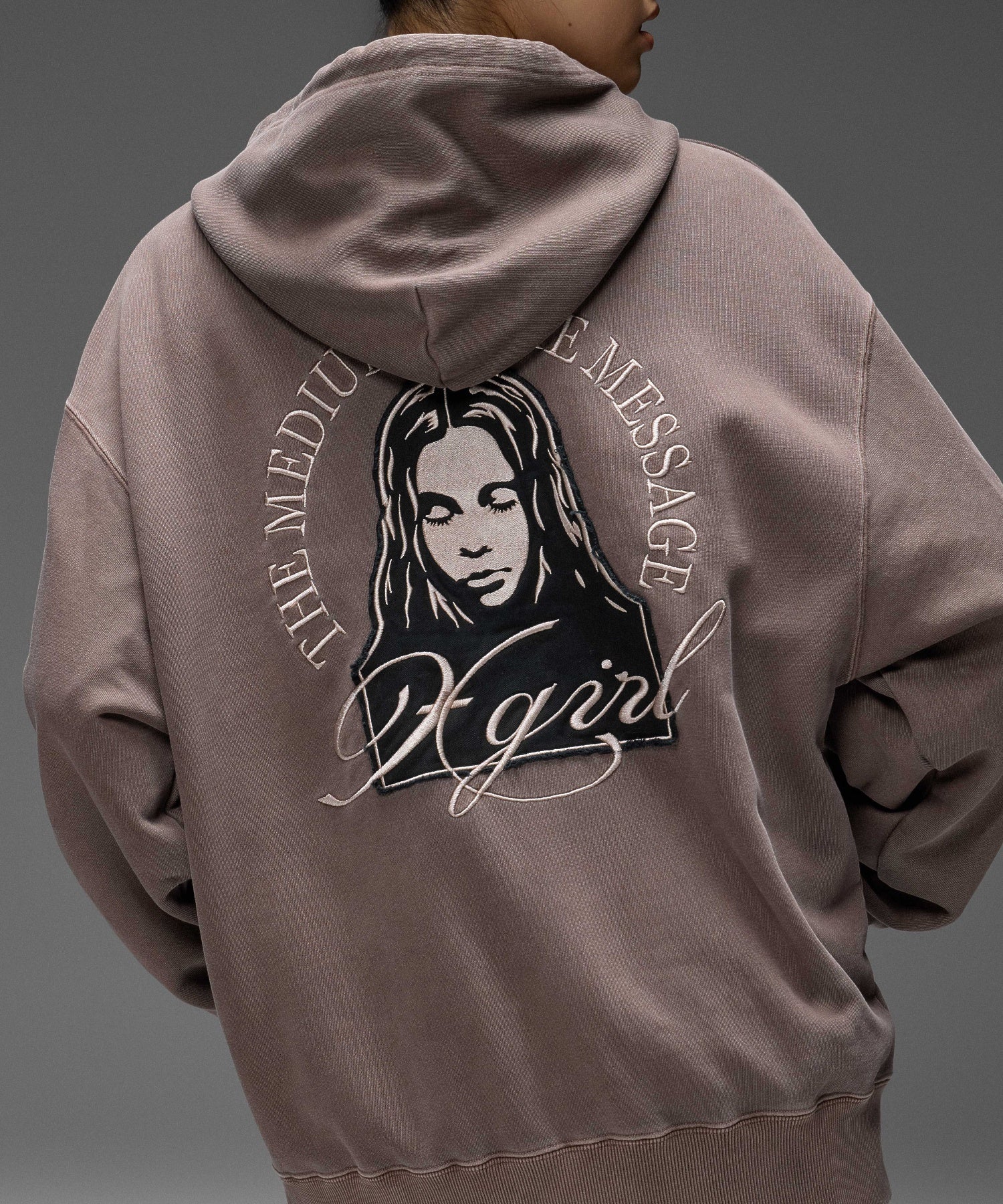 PIGMENT DYED FACE PATCH AND LOGO ZIP UP SWEAT HOODIE
