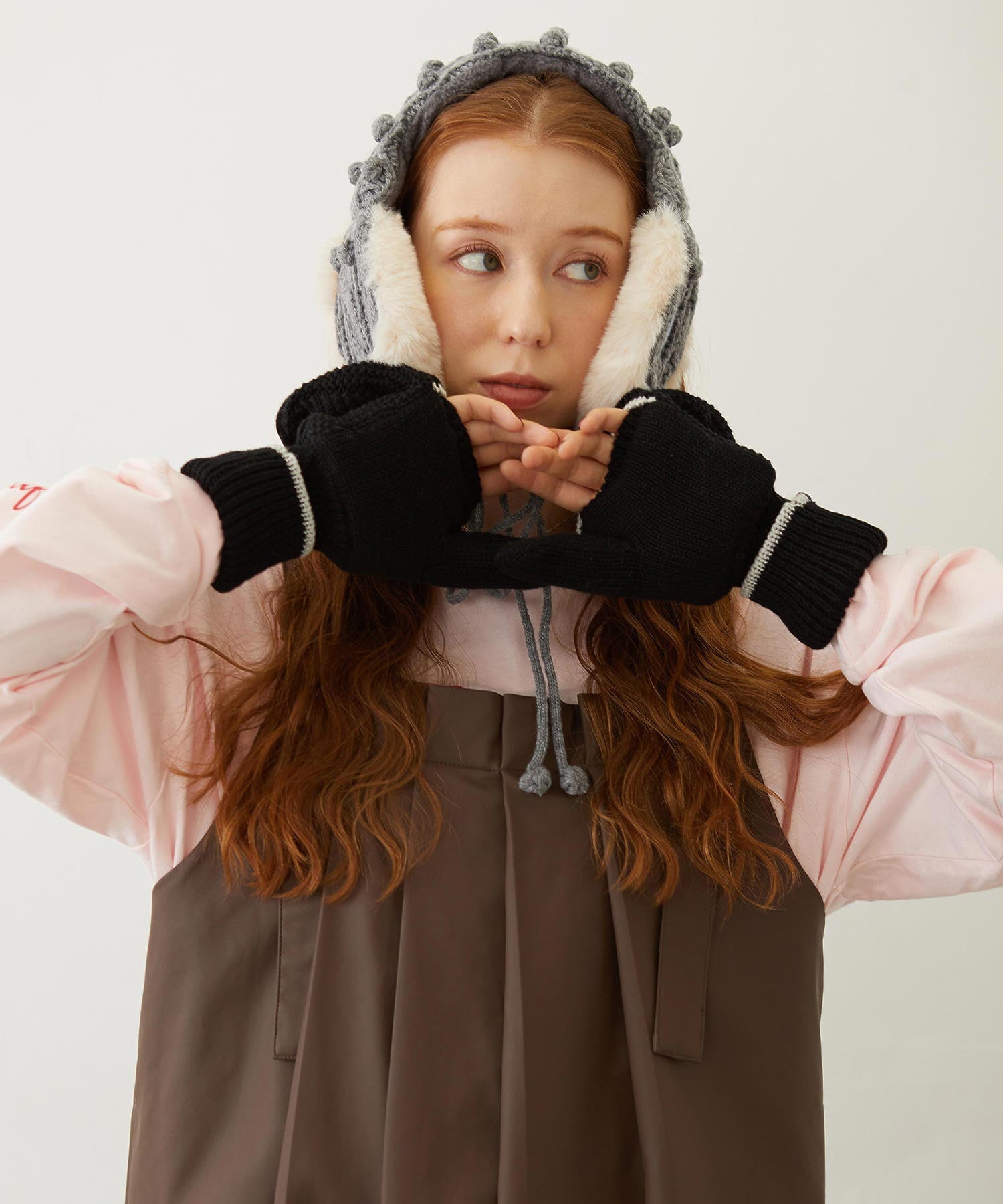 CABLE KNIT EARMUFFS