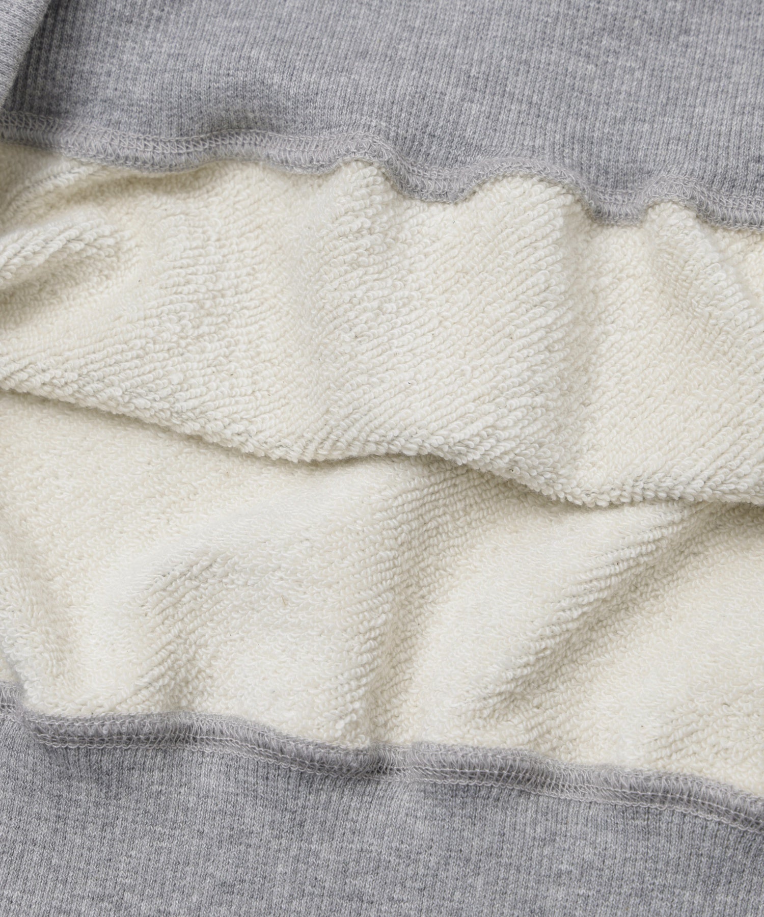NEW BALANCE/ニューバランス/NB GREY SWEAT CREW MT6290X9