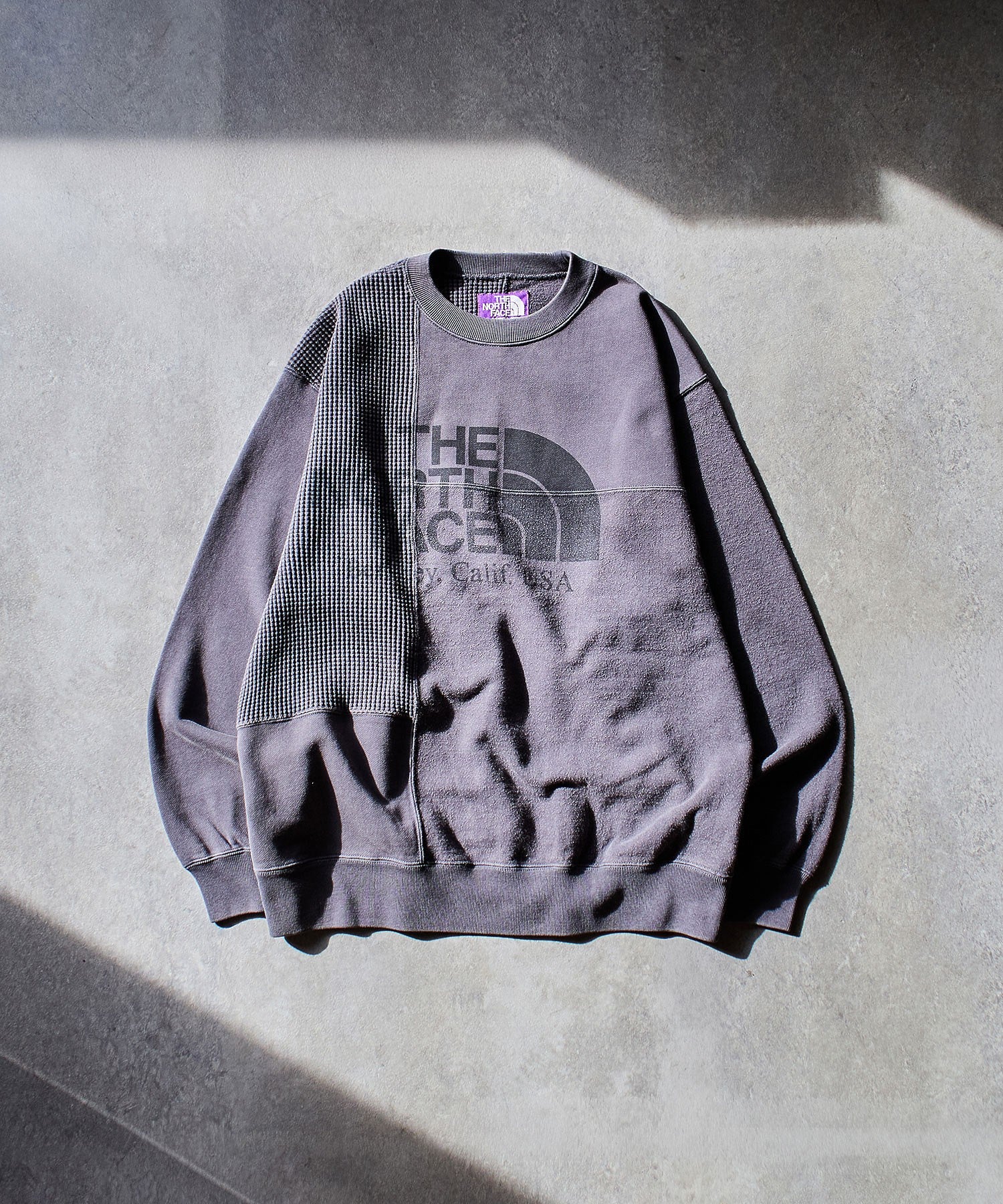 THE NORTH FACE Purple Label/FIELD PATCHWORKED CREWNECK