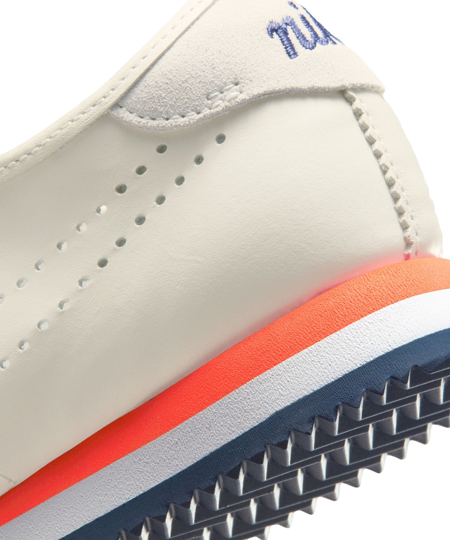 NIKE/ナイキ/W CORTEZ LT HQ1841-101