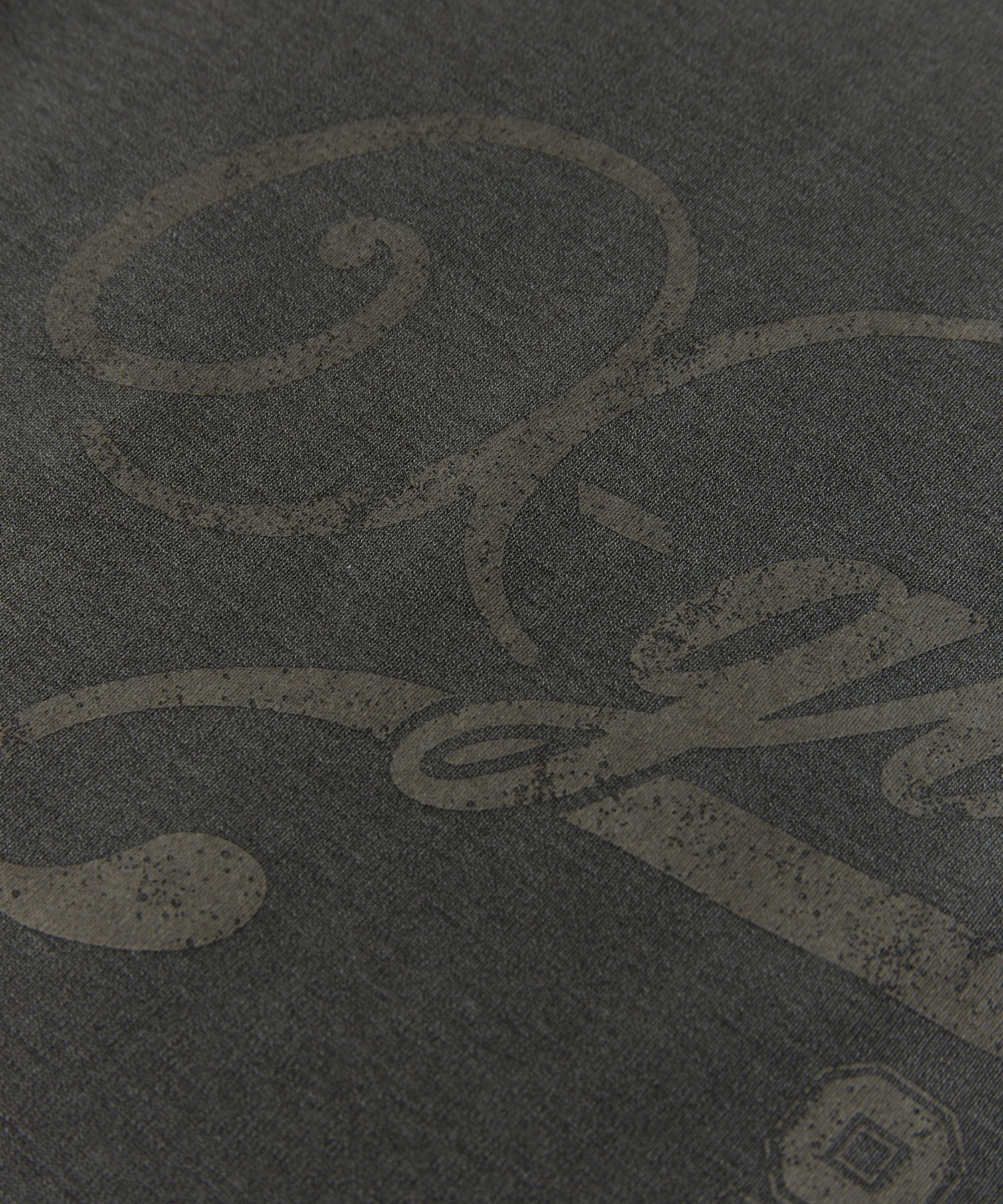 LOGO AND NUMBER S/S BABY TEE