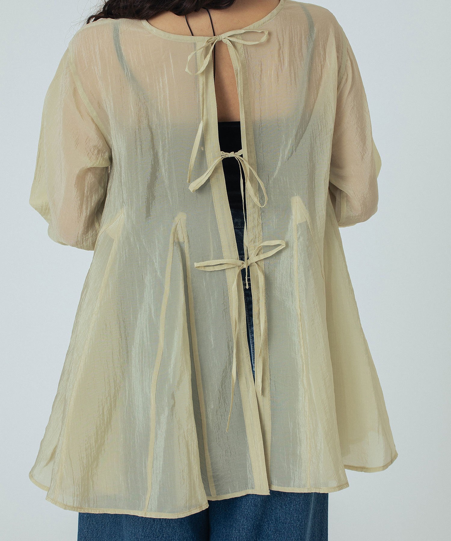 BACK RIBBON BLOUSE