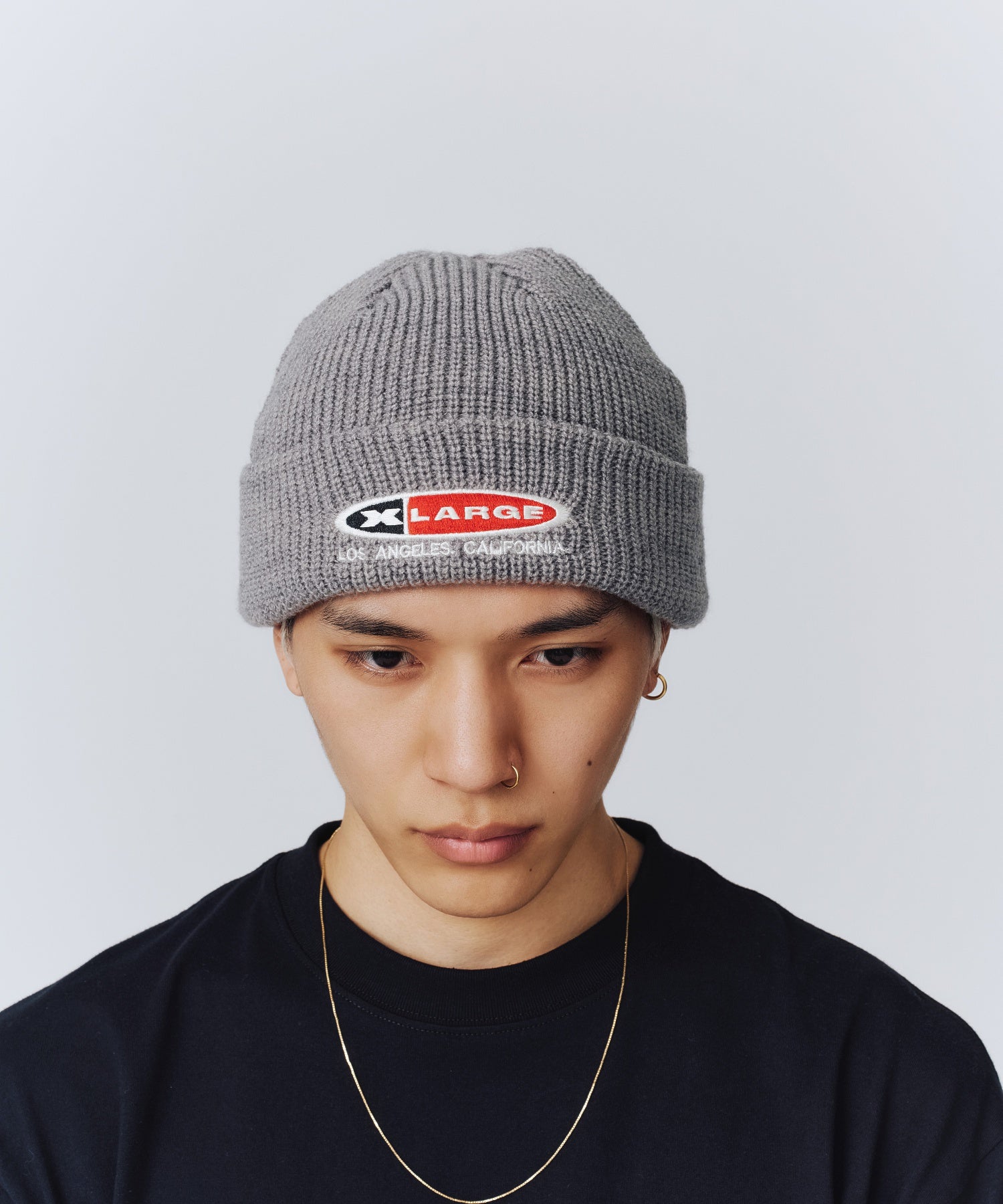 OVAL EMB. KNIT CAP