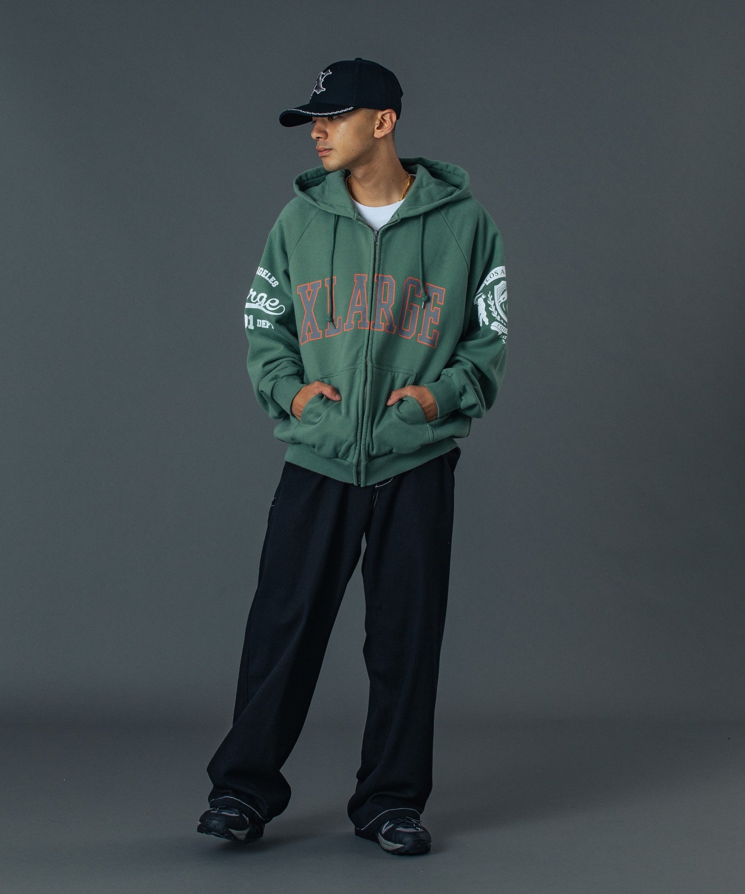 RAGLAN ZIP UP HOODED SWEATSHIRT